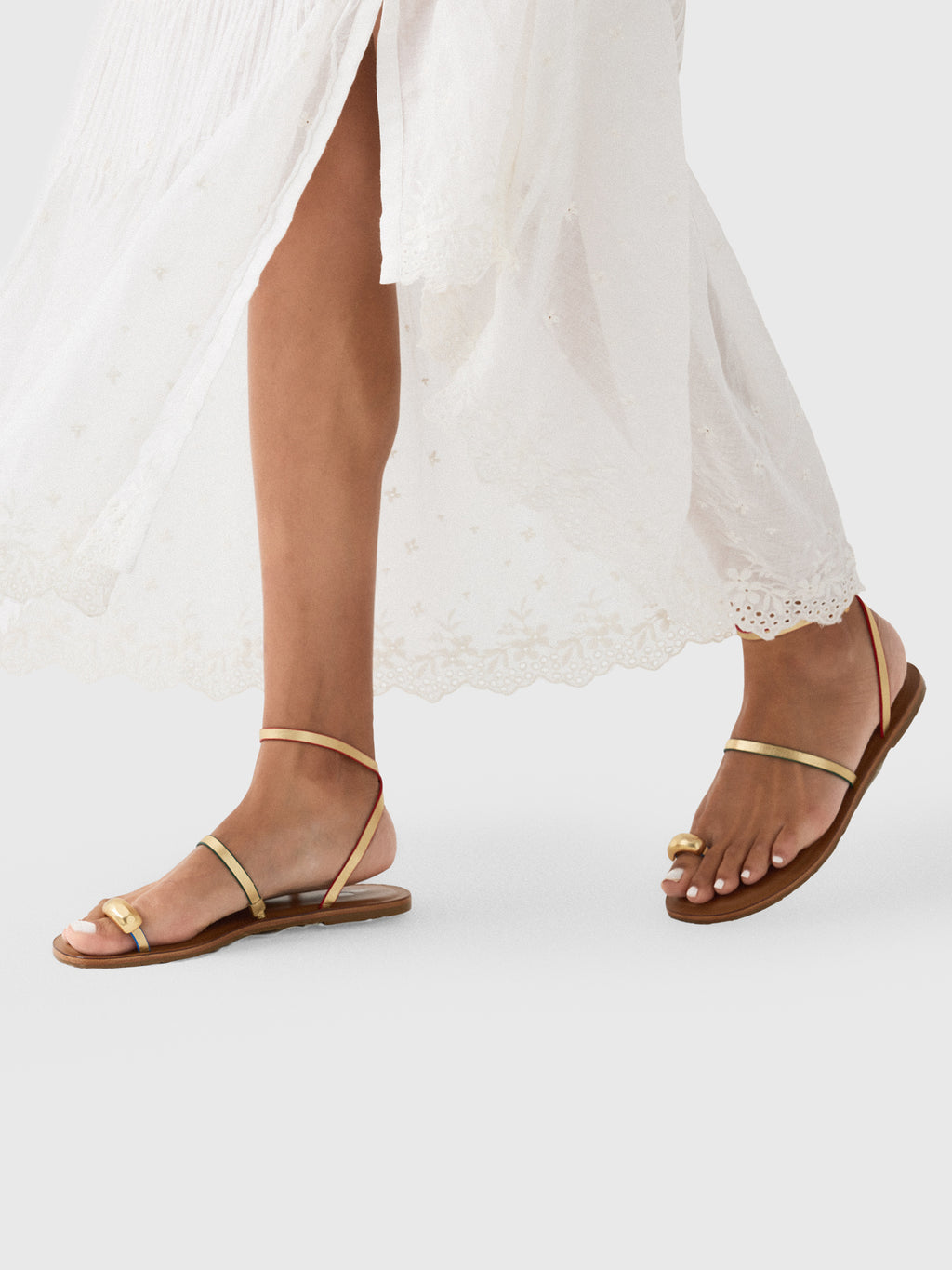 Larroude Women's Biarritz Flat Sandal