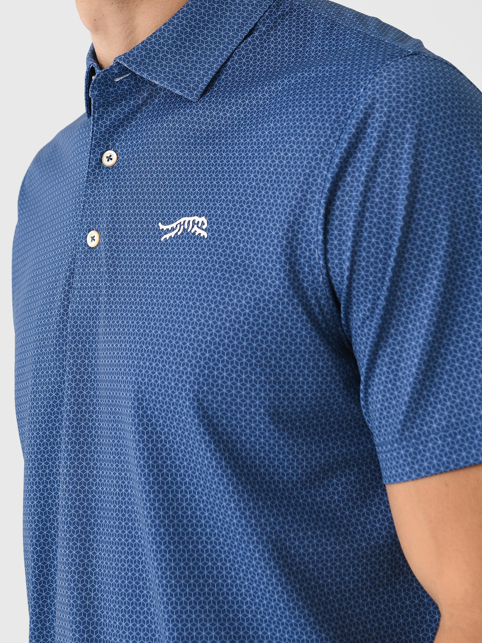 LA109xESTATEBLUE-alt4