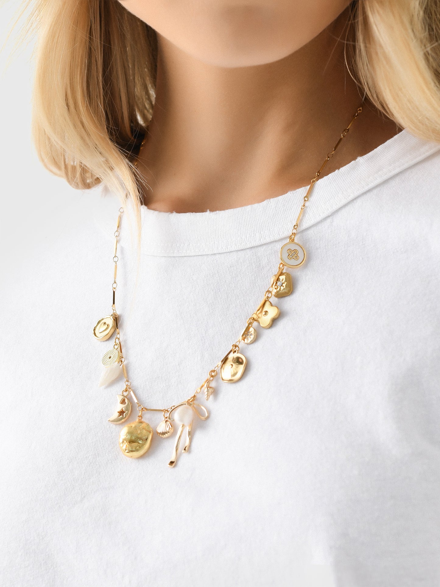 LACEY NECKLACExGOLD-alt1