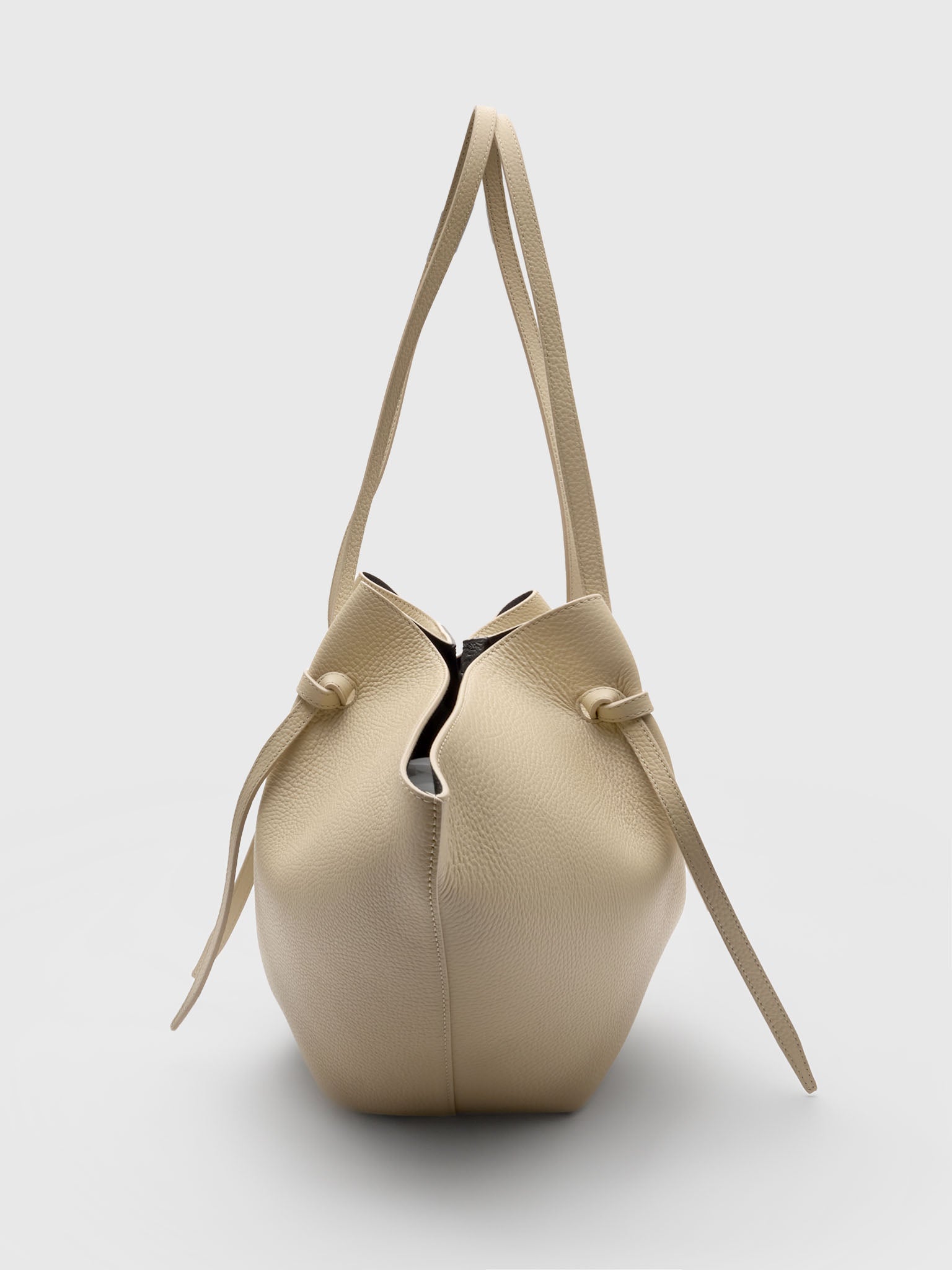 Yuzefi Large Mochi Bag - Saint Bernard