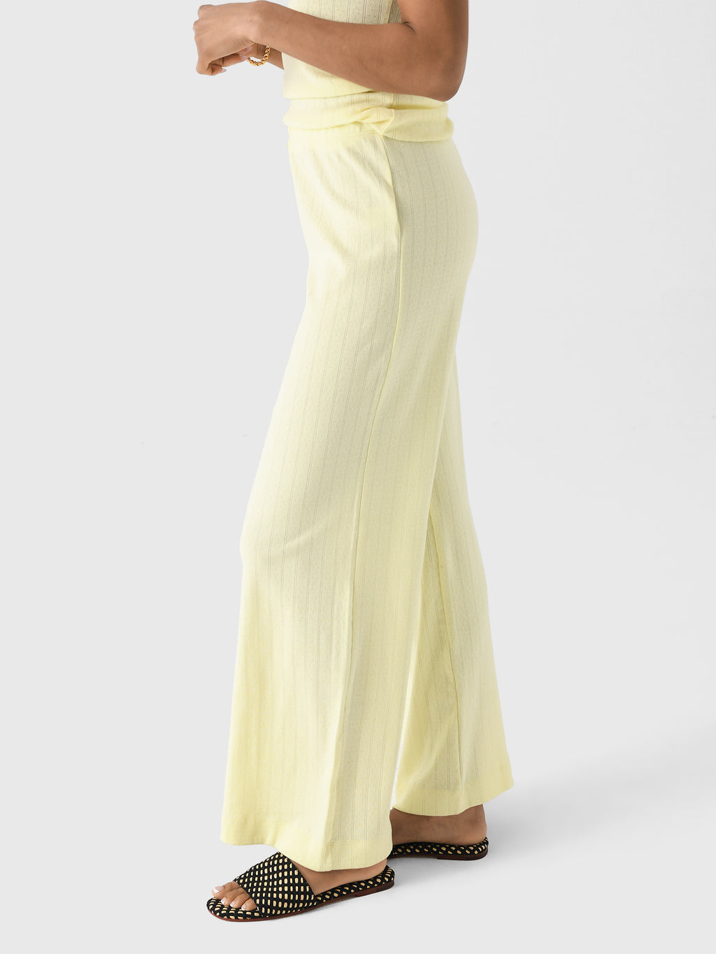 LB054A-POINTELLExCHAPEL-alt2