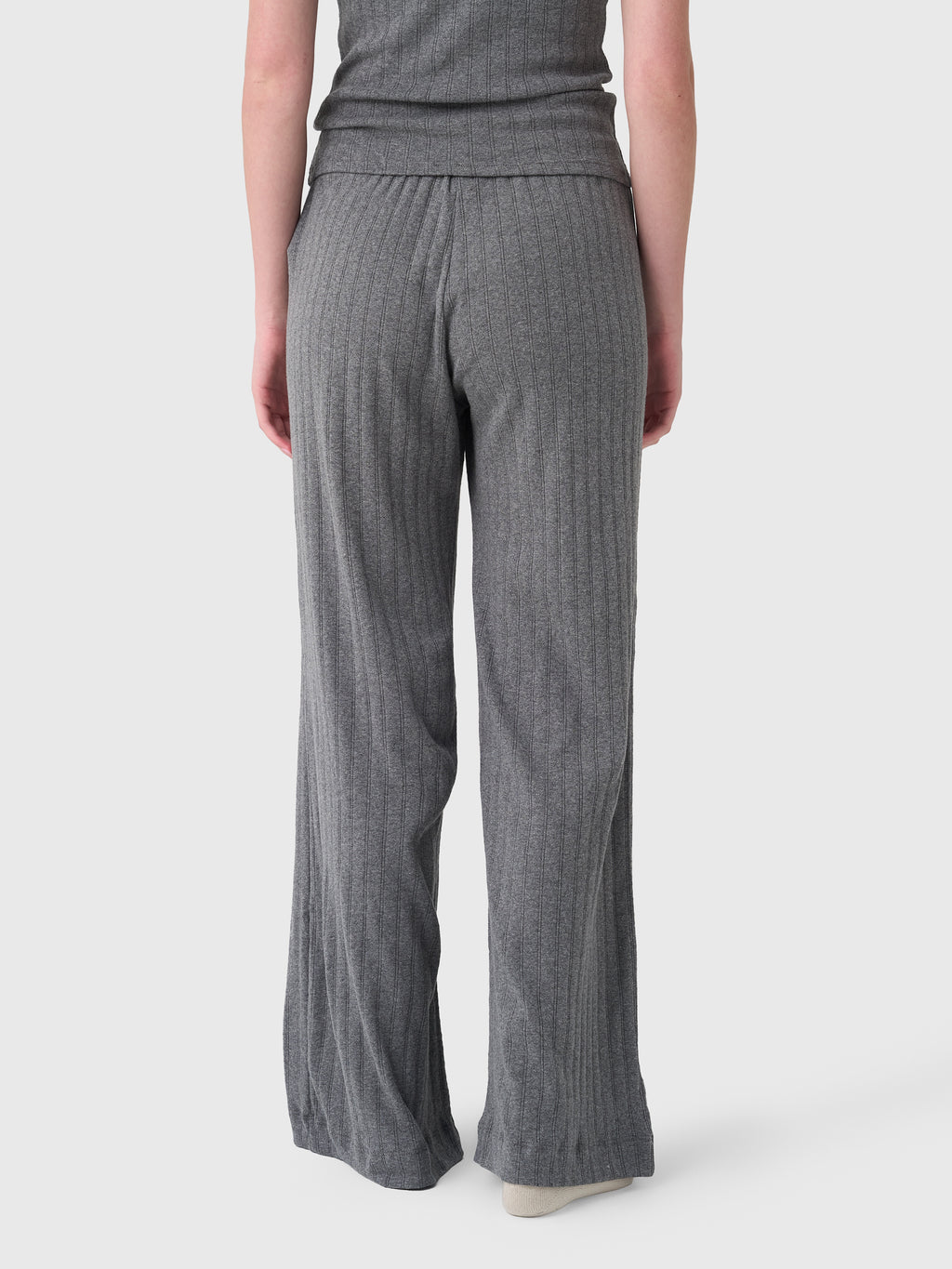 LB054A-POINTELLExGRANITE-alt2