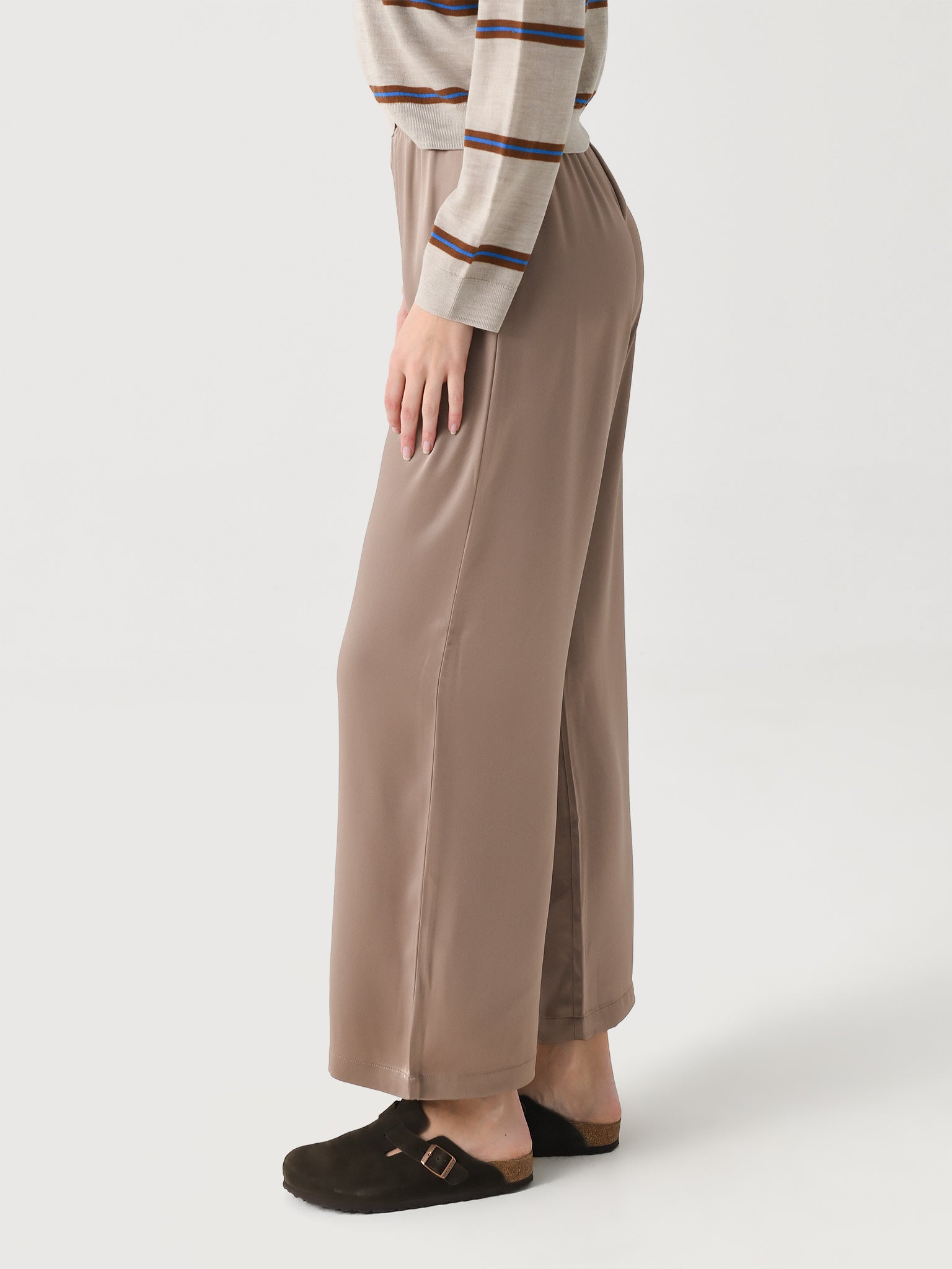 LB055A-BARBLWxLIQUIDBRONZE-alt2