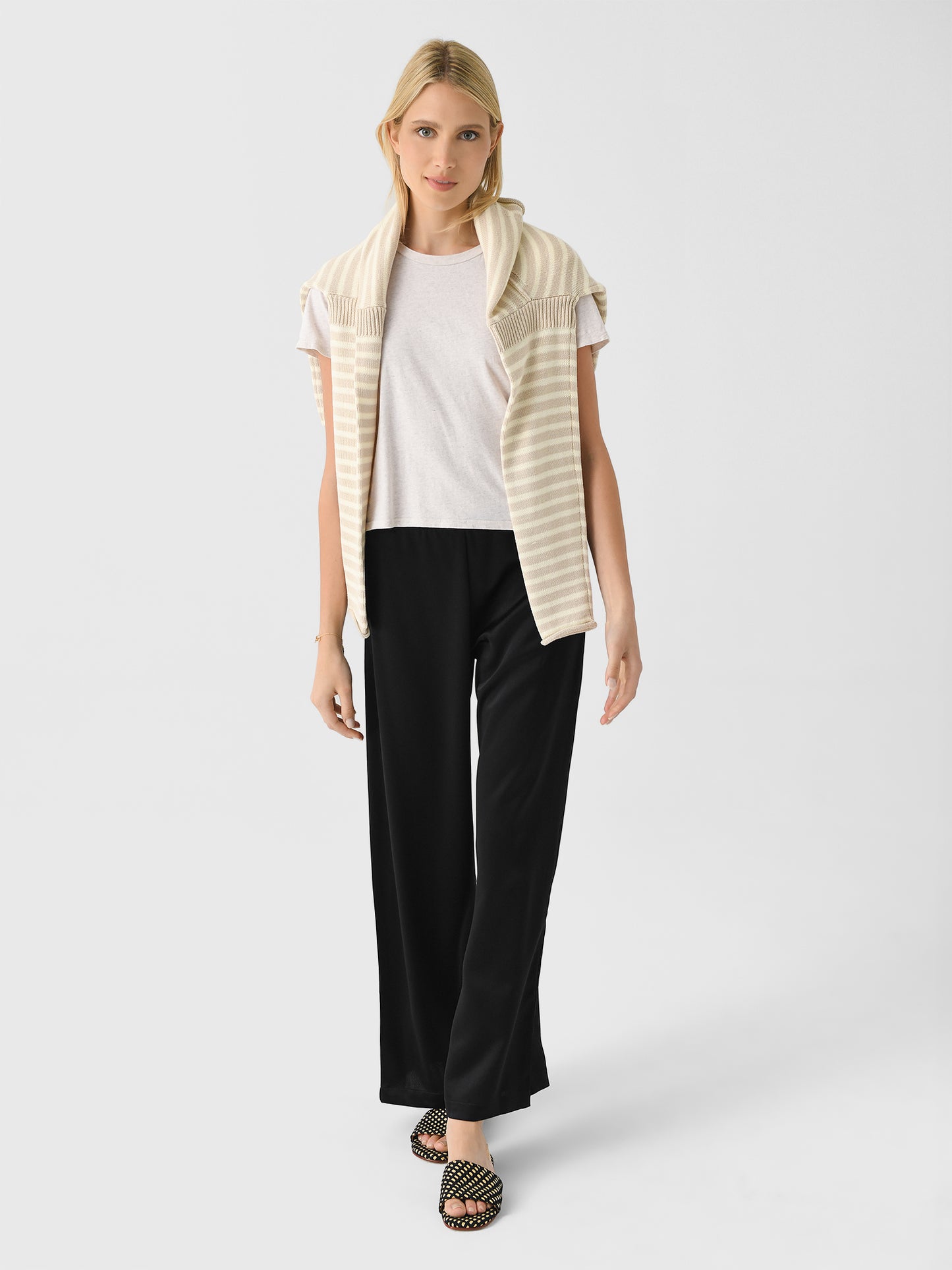 LB055A-BARBxBLACK-alt1