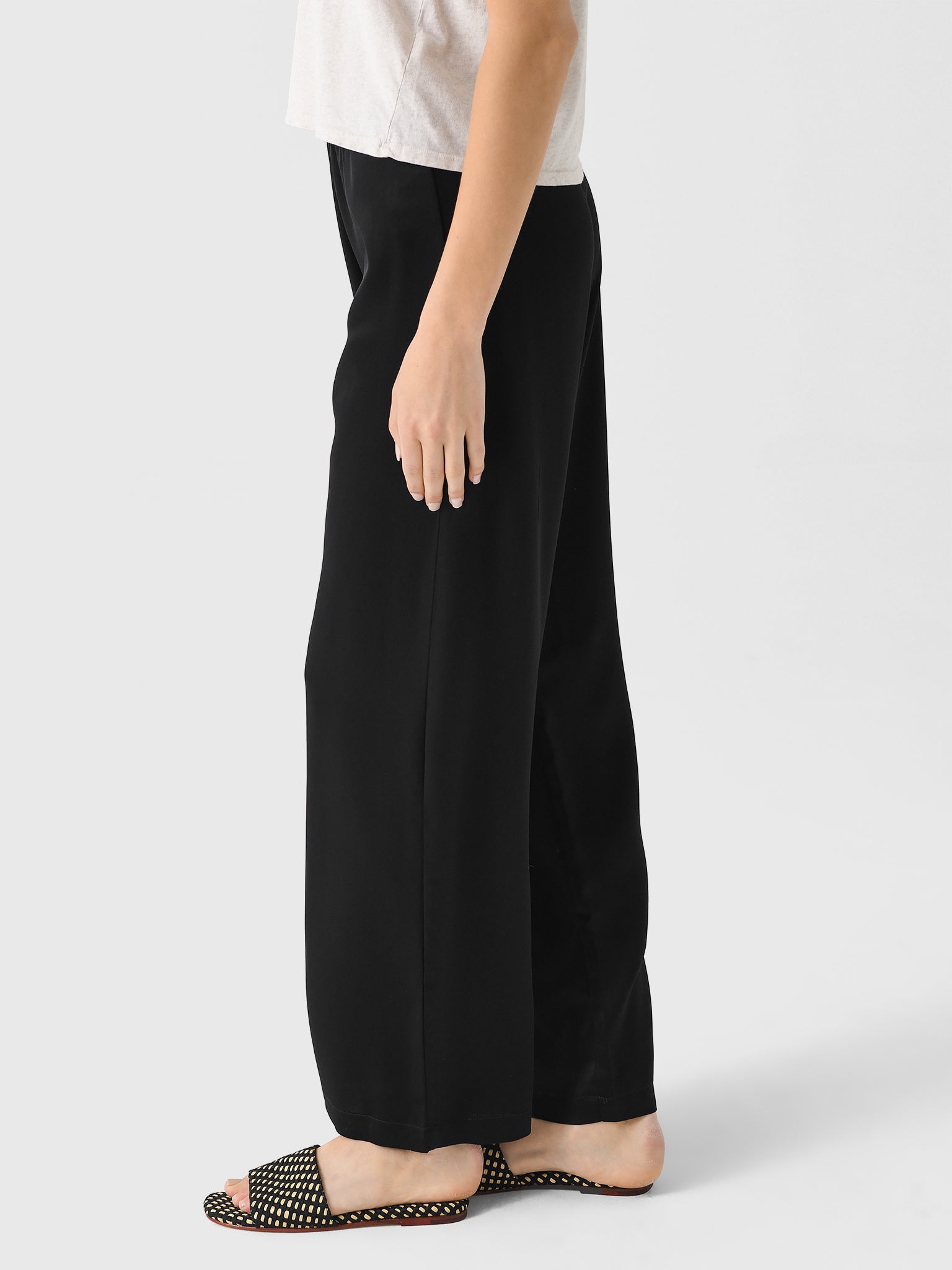 LB055A-BARBxBLACK-alt2