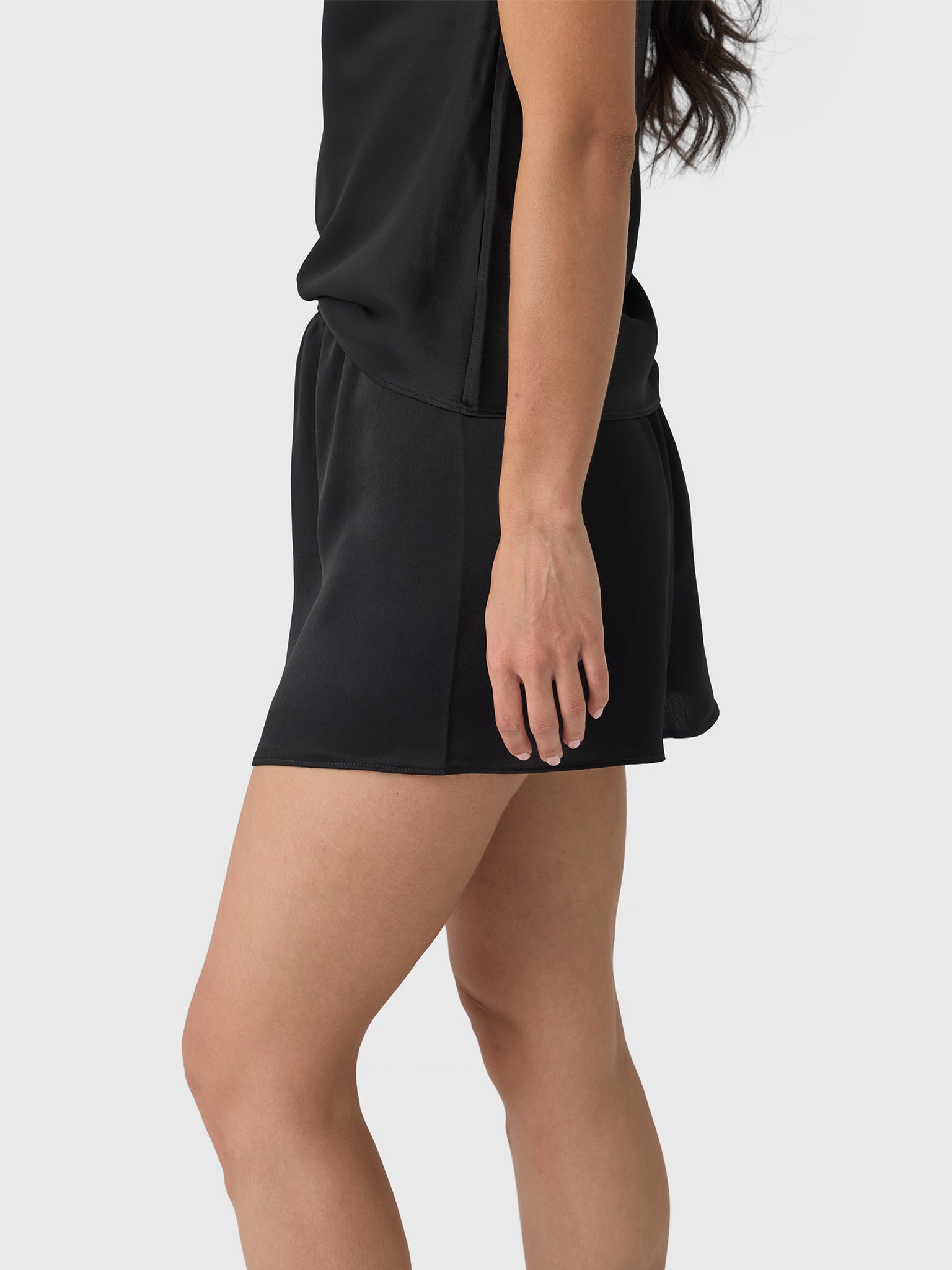 LB145A-BARBxBLACK-alt2