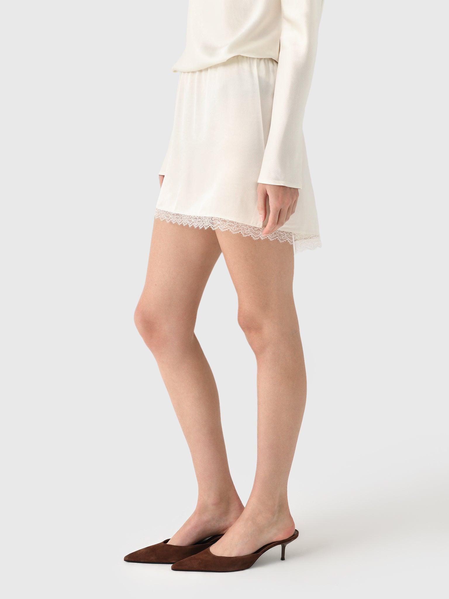 LB145B-BARBxCREME-alt2