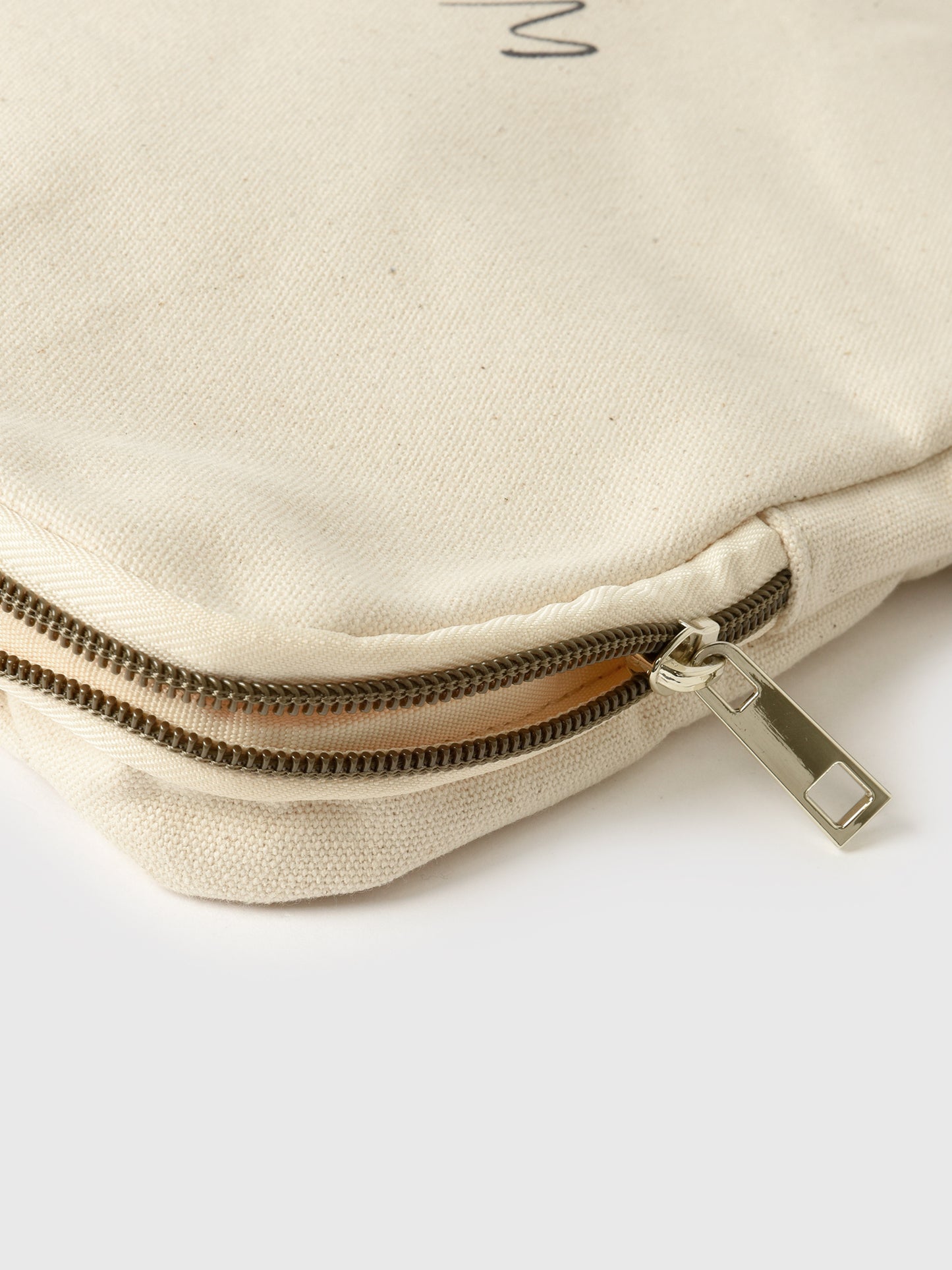 LBAGNATURALxNATURALCANVAS-alt2