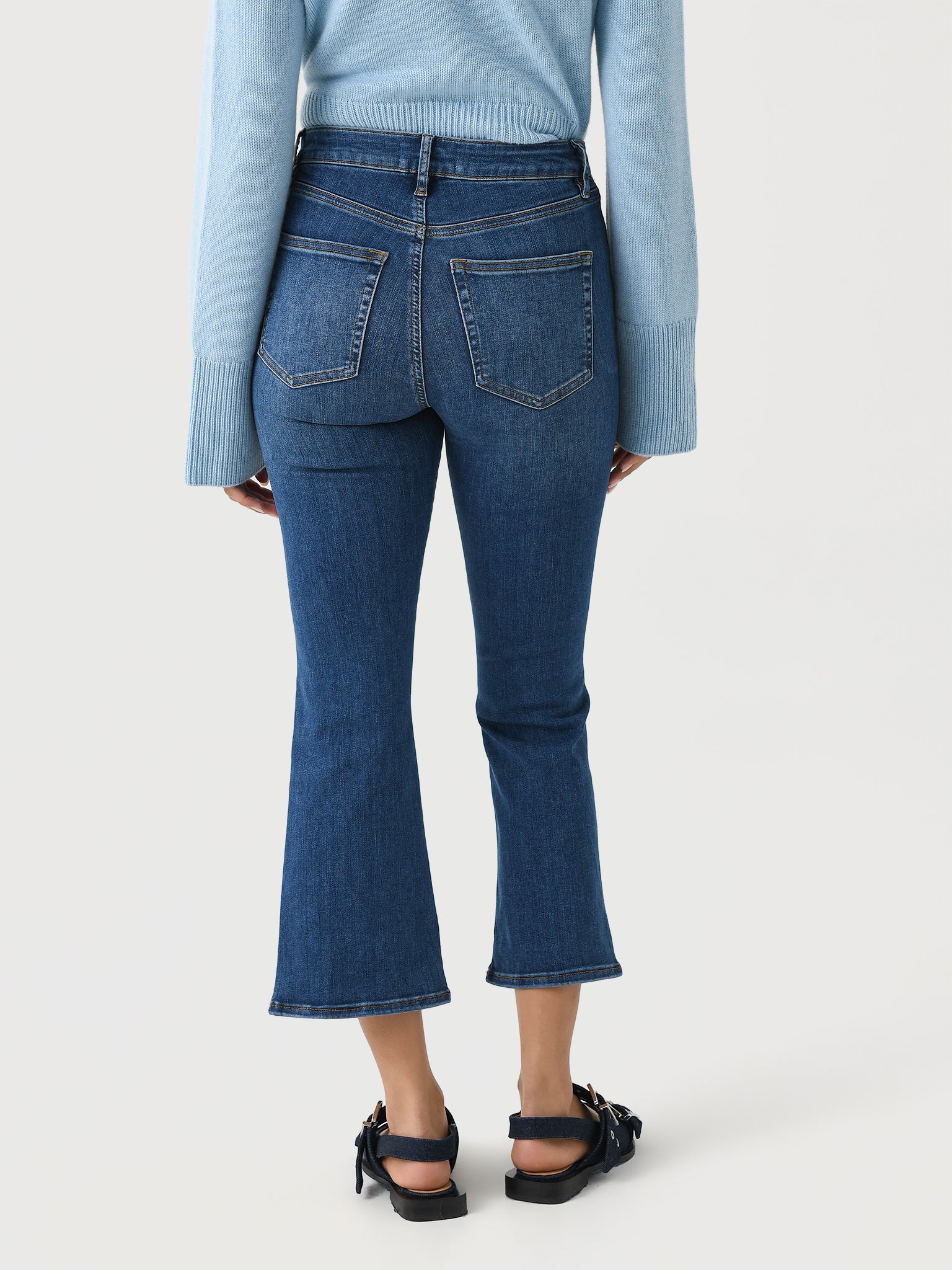 LCMB630xSKYWALK-alt3