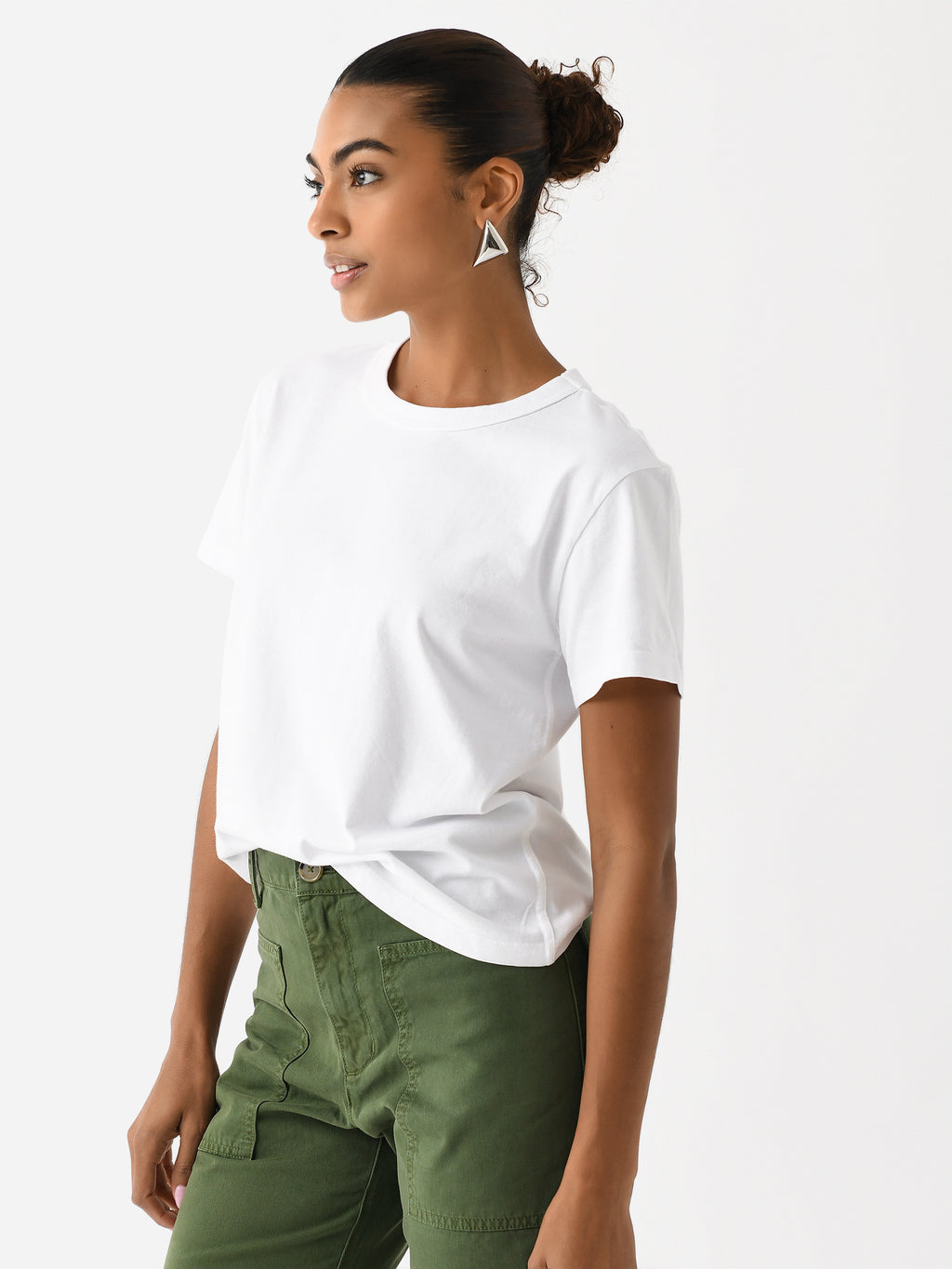 LEIGH06xWHITE-alt2