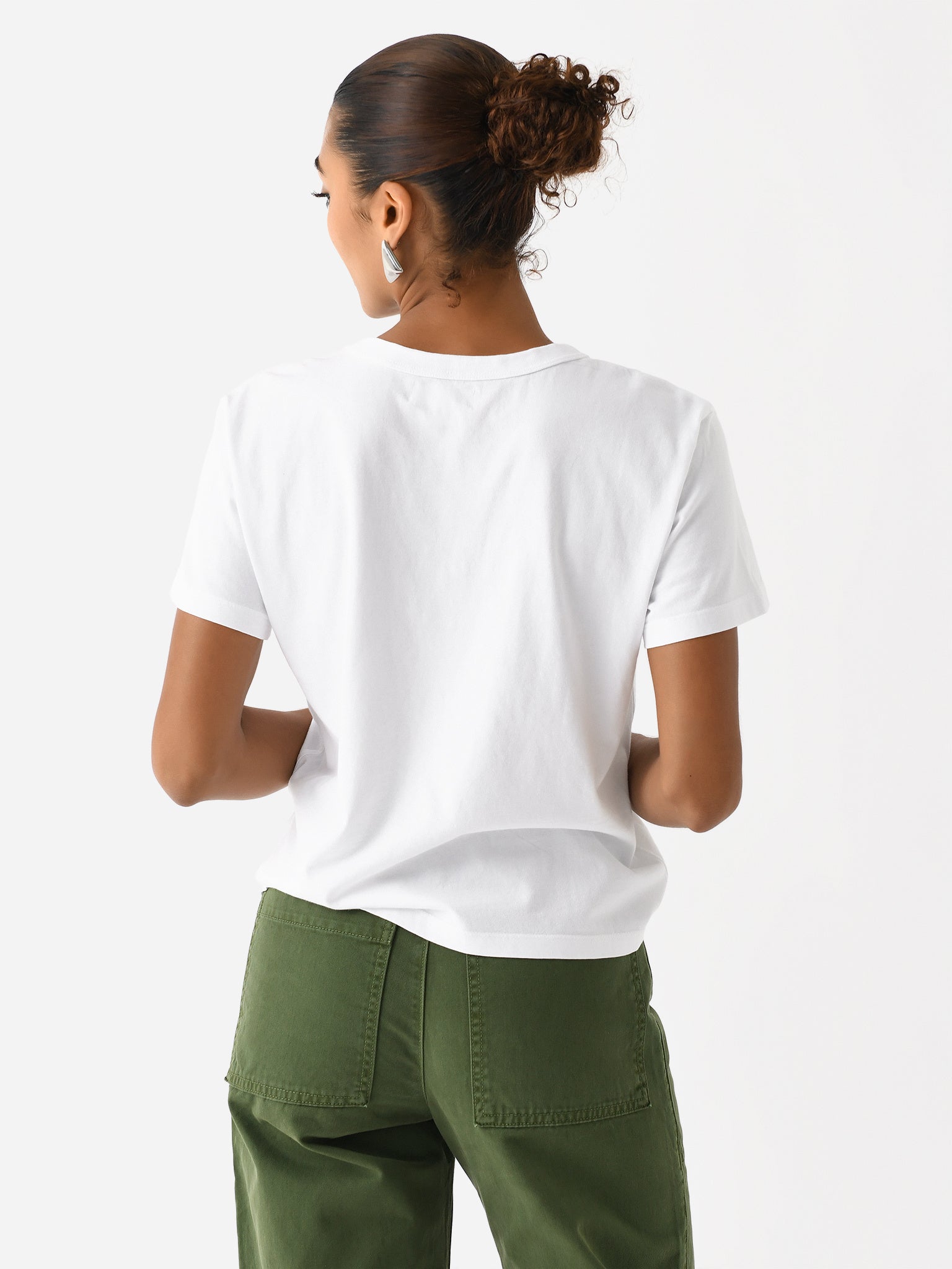 LEIGH06xWHITE-alt3