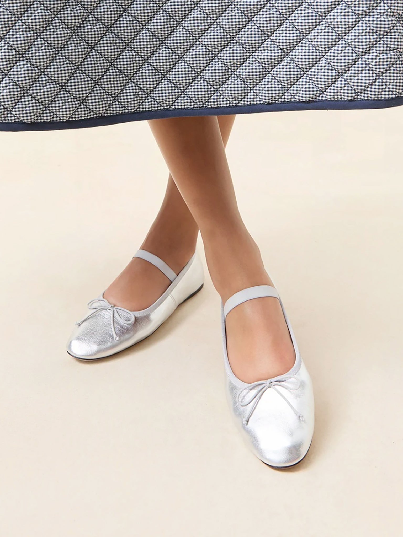 LEONIE-MGT-SILVRxSILVER-alt1