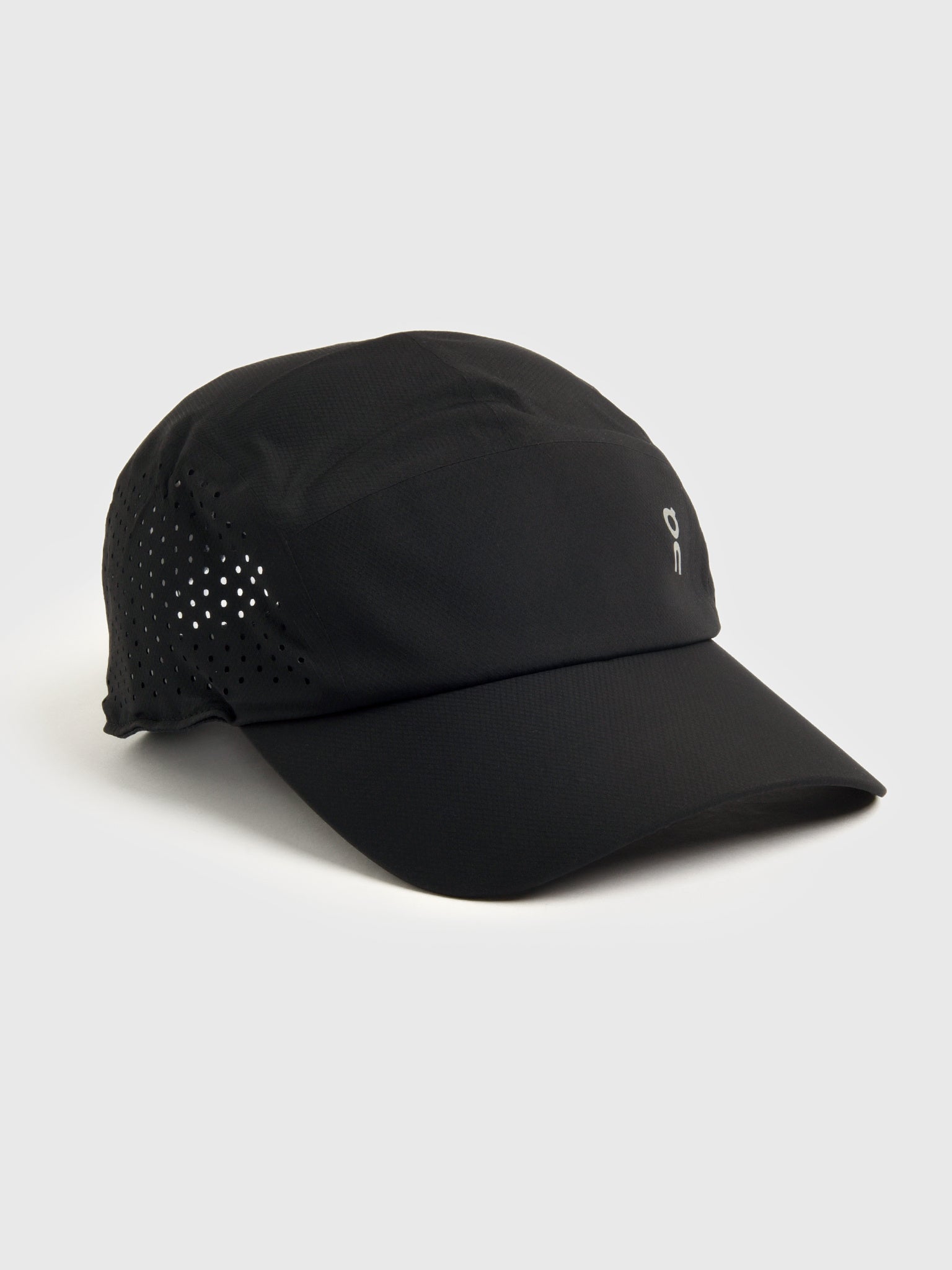 ON Lightweight Cap - Saint Bernard