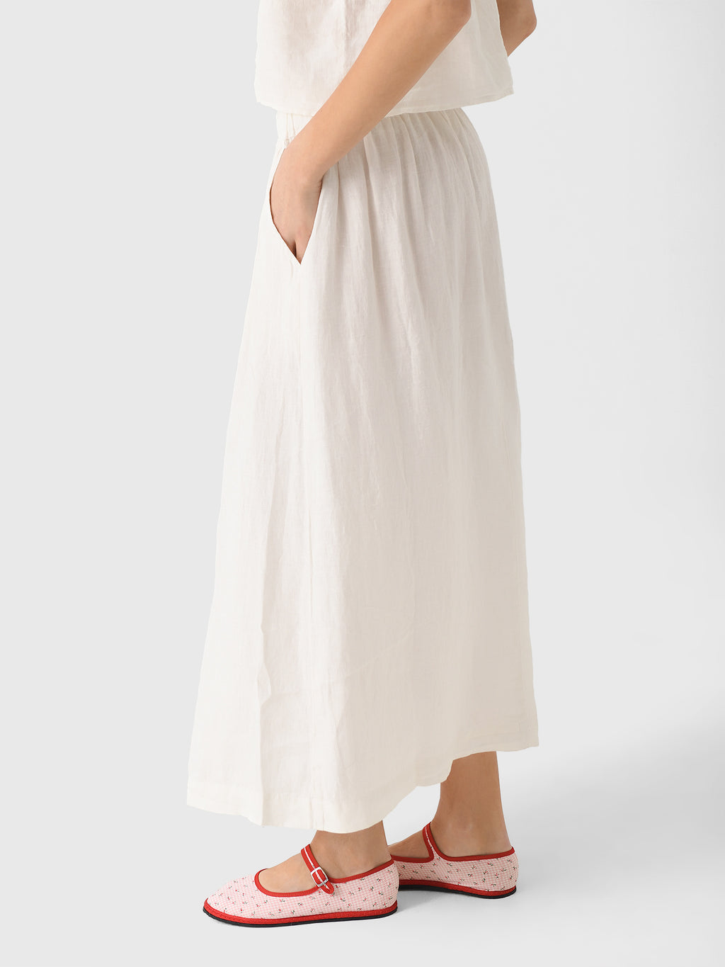 LINDA07xCHALK-alt2