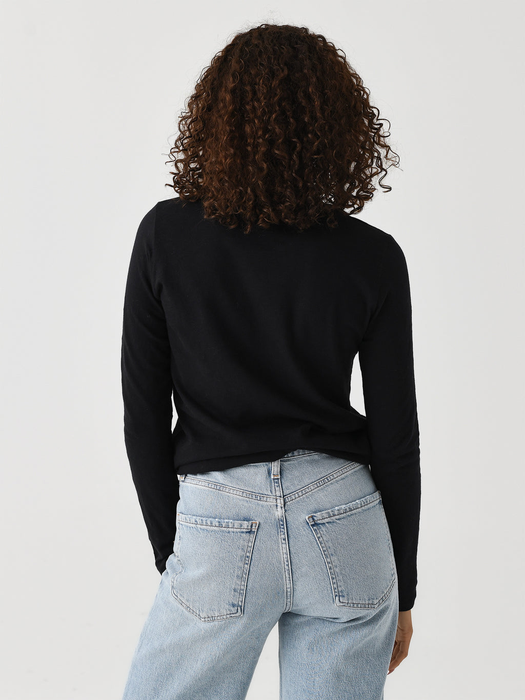 LIZZIE03xBLACK-alt1