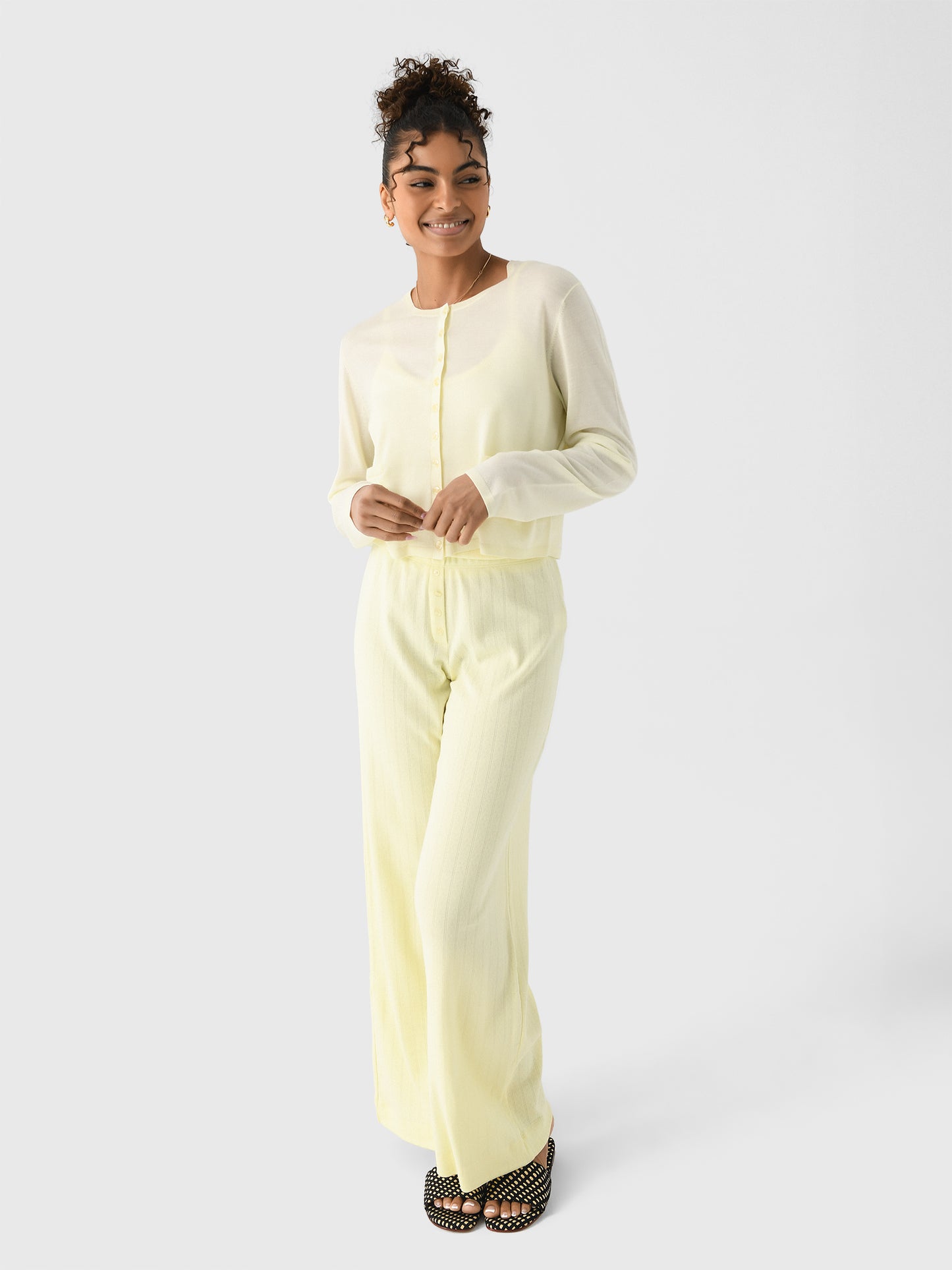 LKJ027A-JAMESxCHAPEL-alt1