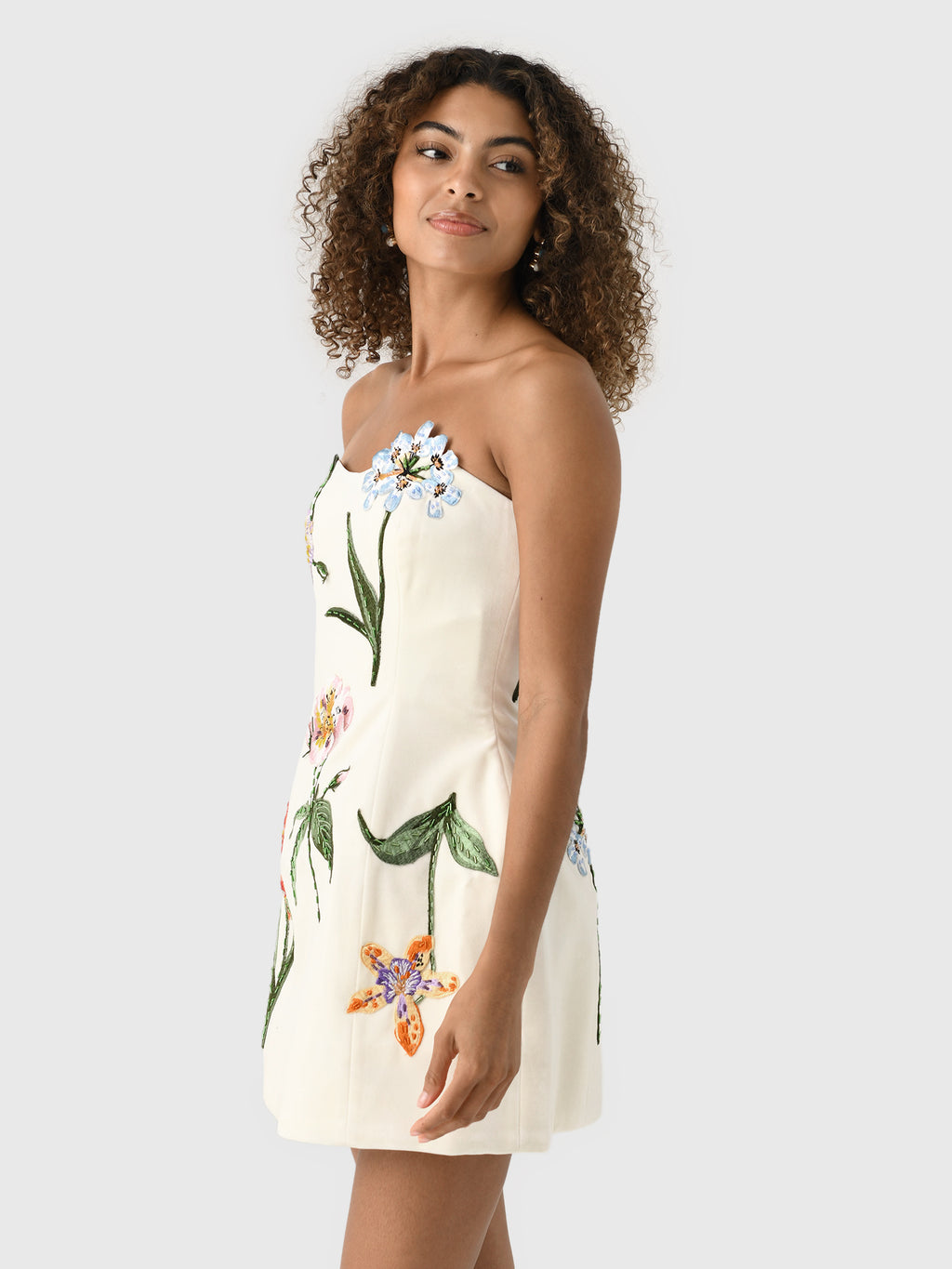 LLFW250191xBOTANICALPRINTINSNOW-alt2