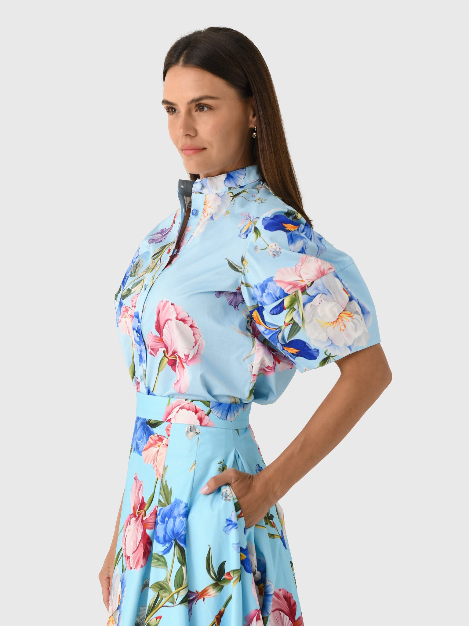 LLFW250242xGARDENPRINTINBABYBLUE-alt2