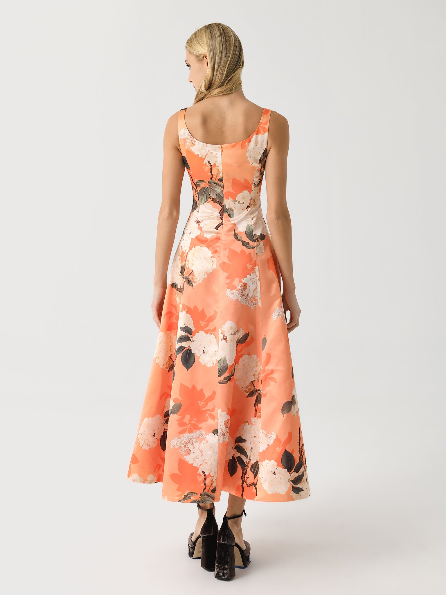 LLRE250331xHYDRANGEAPRINTINTANGERINE-alt2