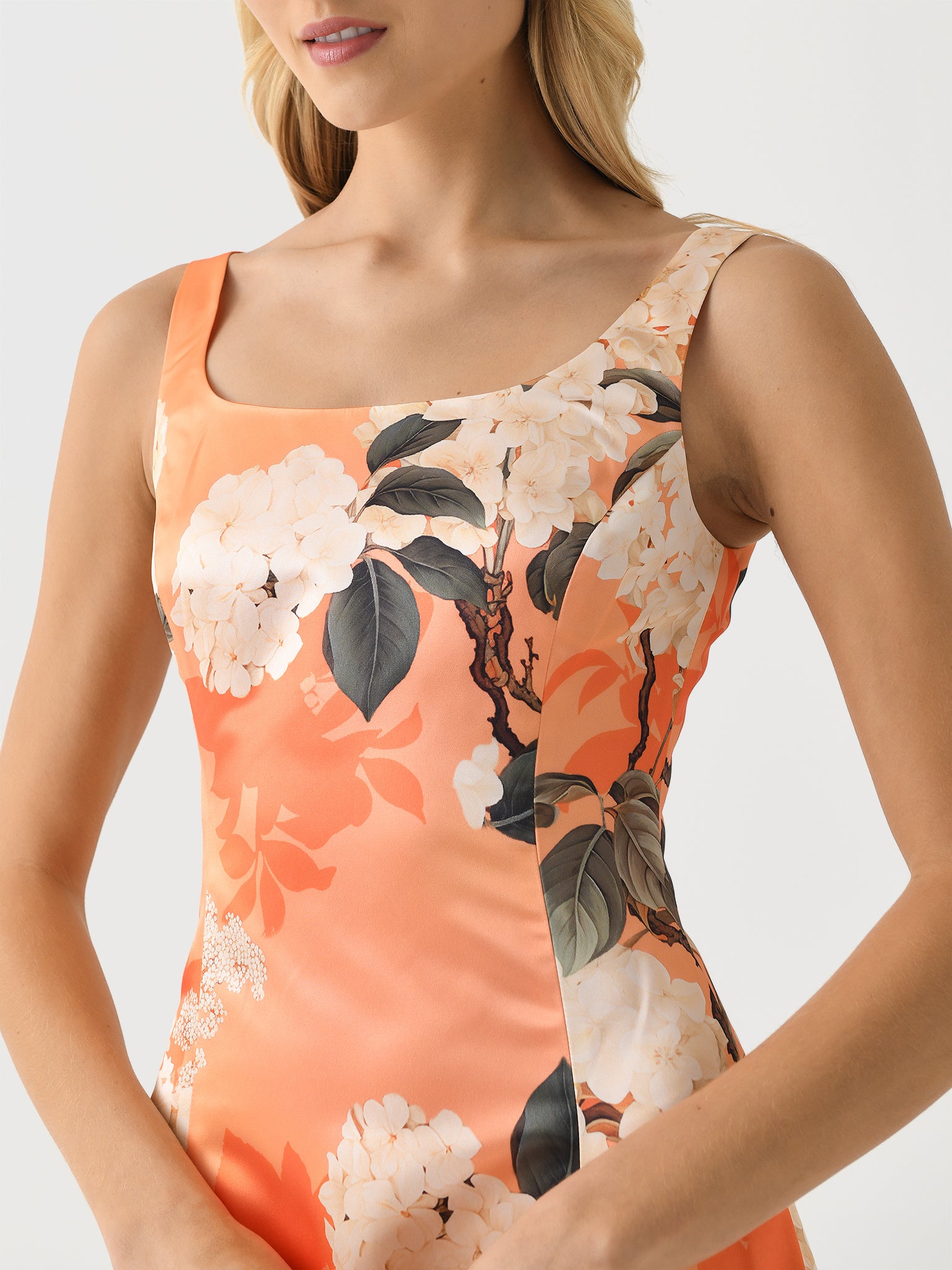 LLRE250331xHYDRANGEAPRINTINTANGERINE-alt3