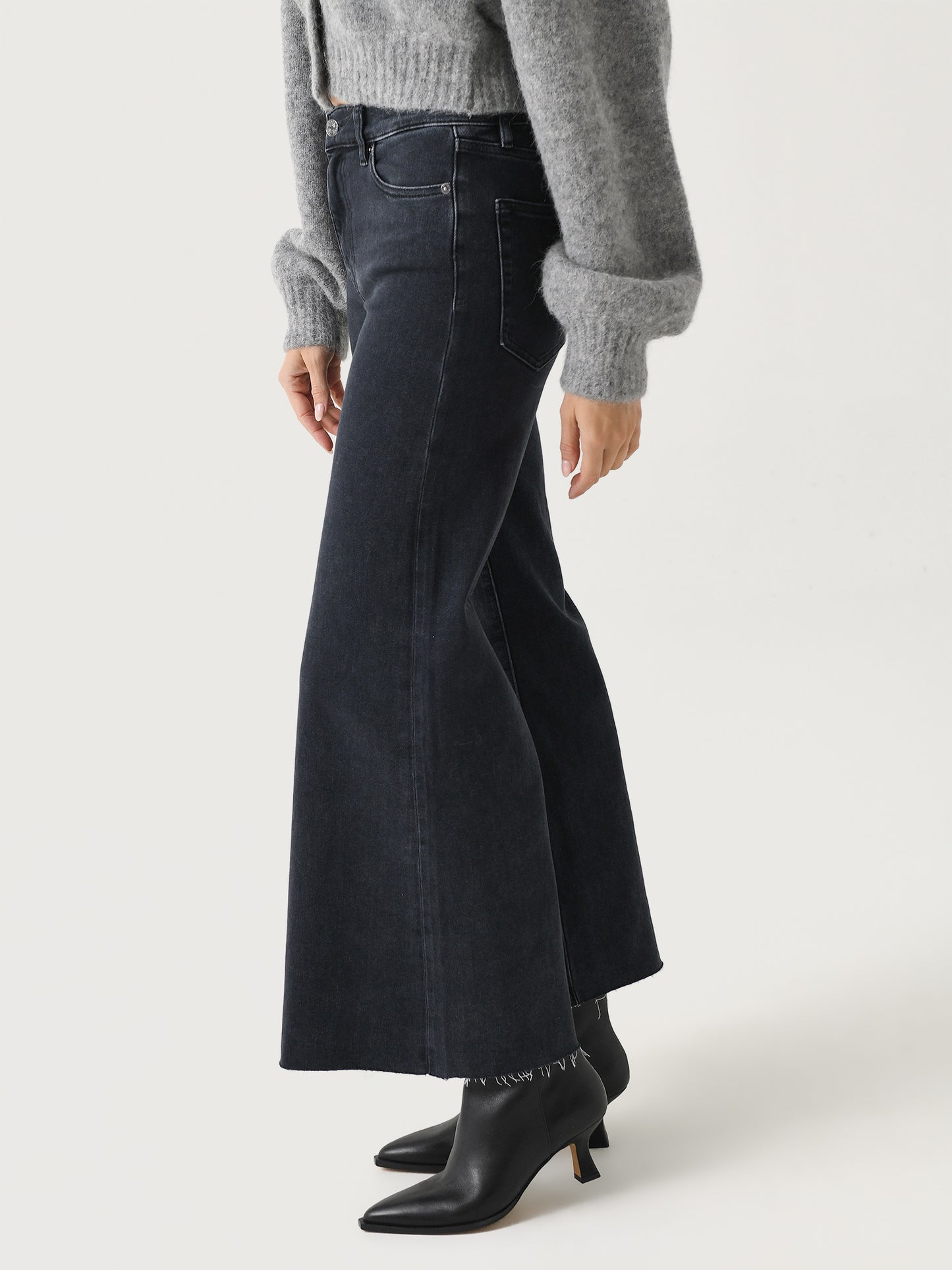 LPPCRA244xRAIORAWAFTER-alt2