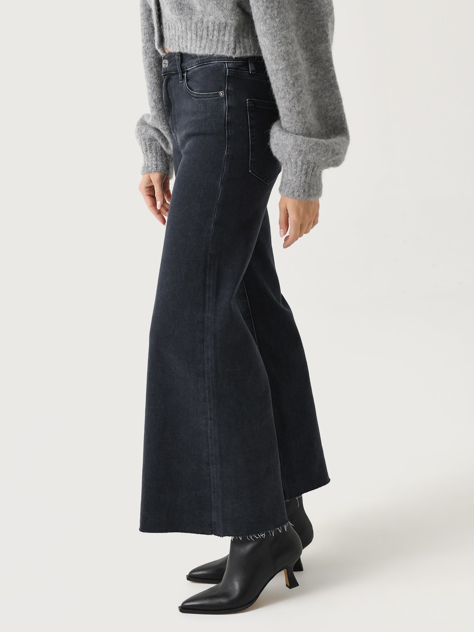 LPPCRA244xRAIORAWAFTER-alt2