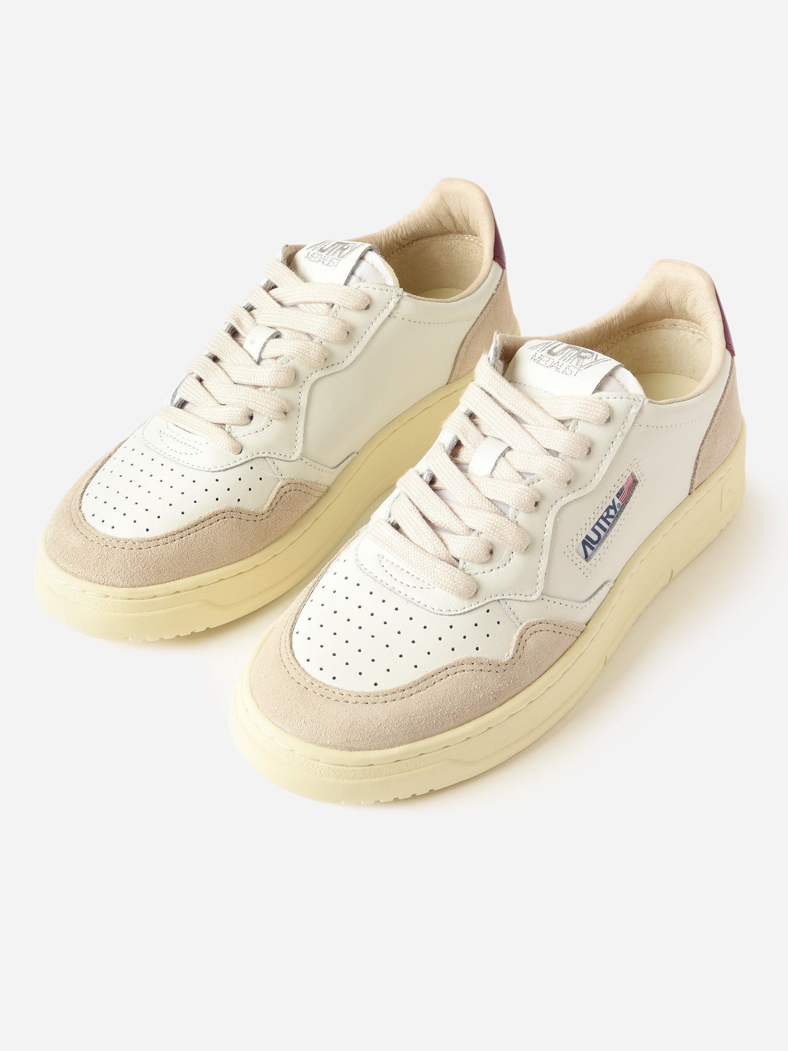 Autry Women's Medalist Low Sneaker - Saint Bernard