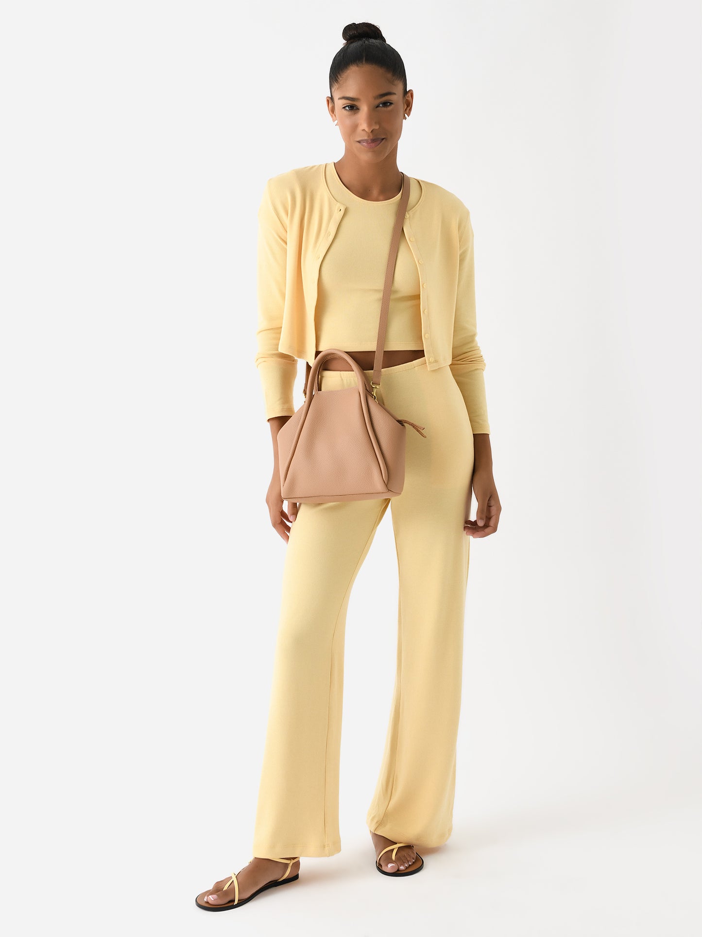 LT334A-LAURENxCHAMOMILE-alt1