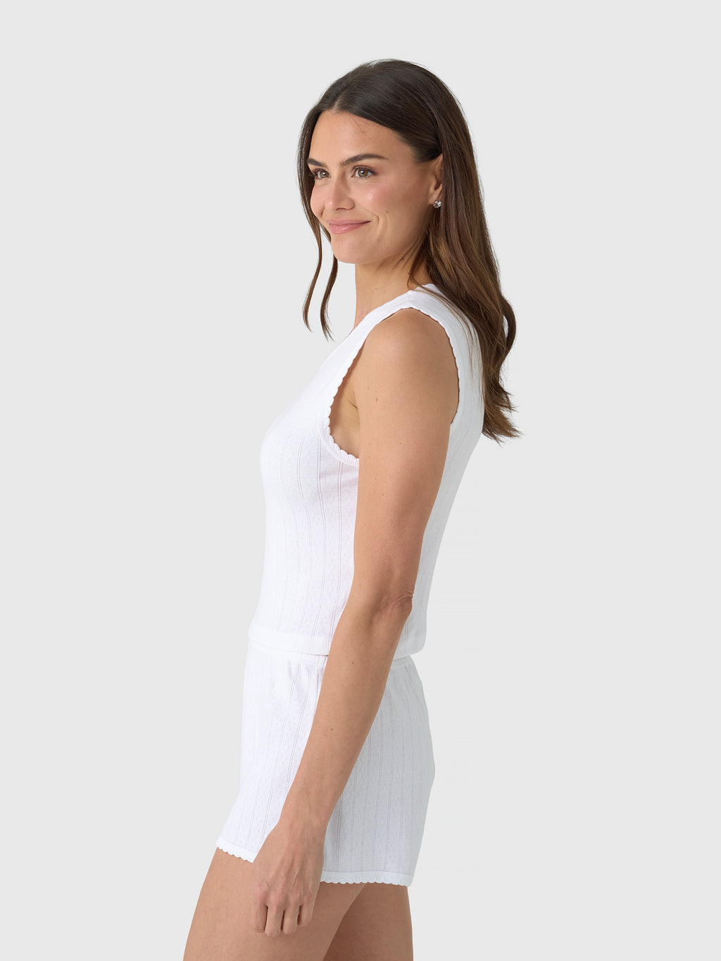 LT390A-POINTELLExWHITE-alt2