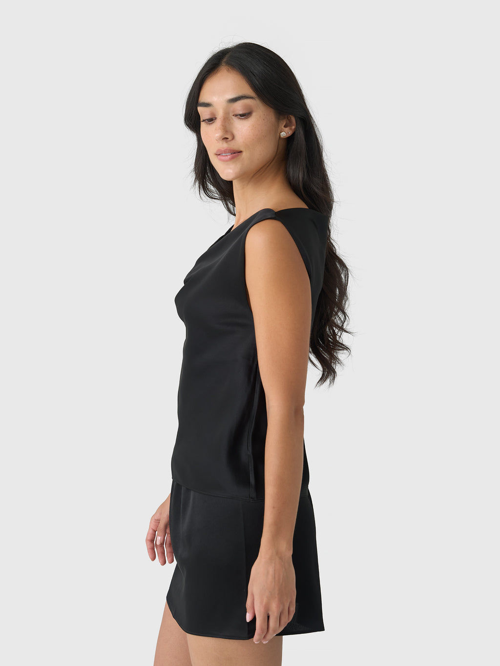 LT452A-BARBxBLACK-alt2