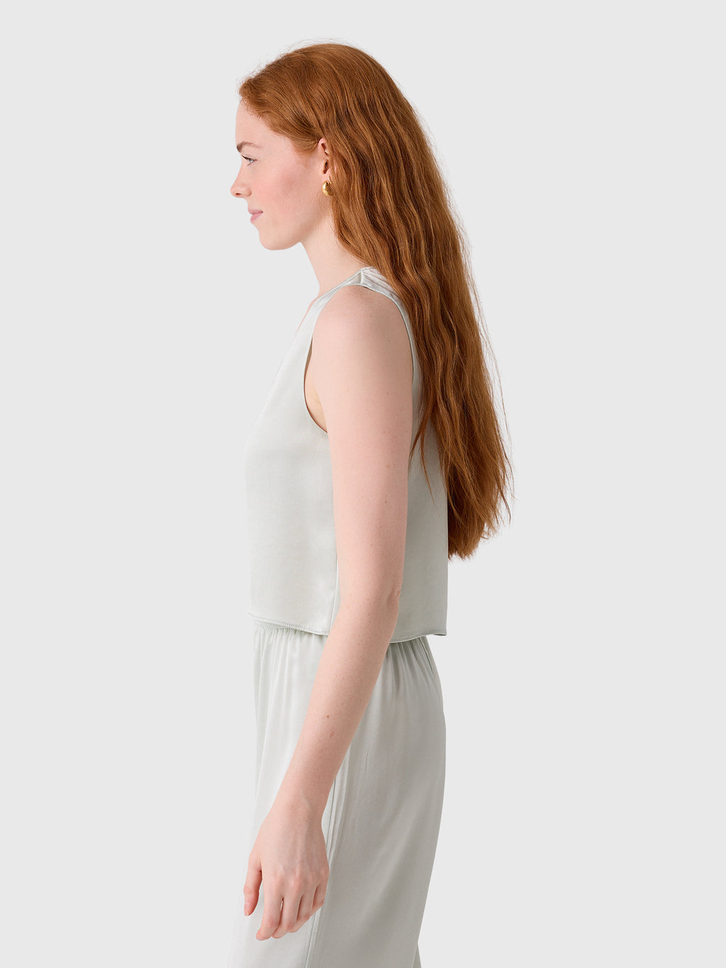 Leset Women's Barb V-Neck Shell - Saint Bernard