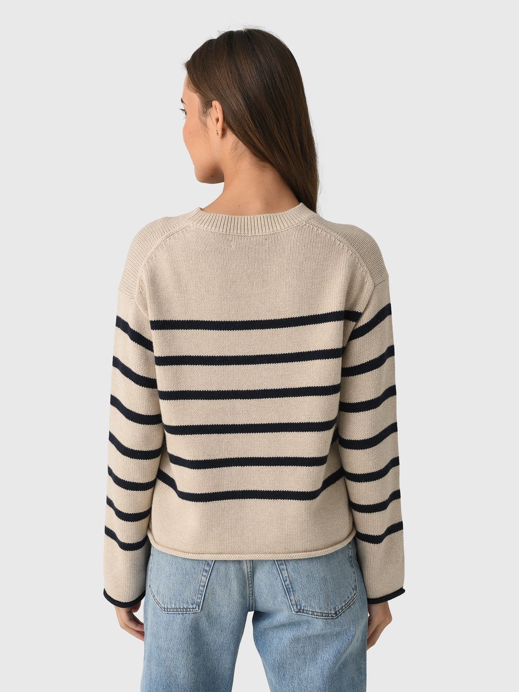 LUCIA07xOATNAVY-alt2