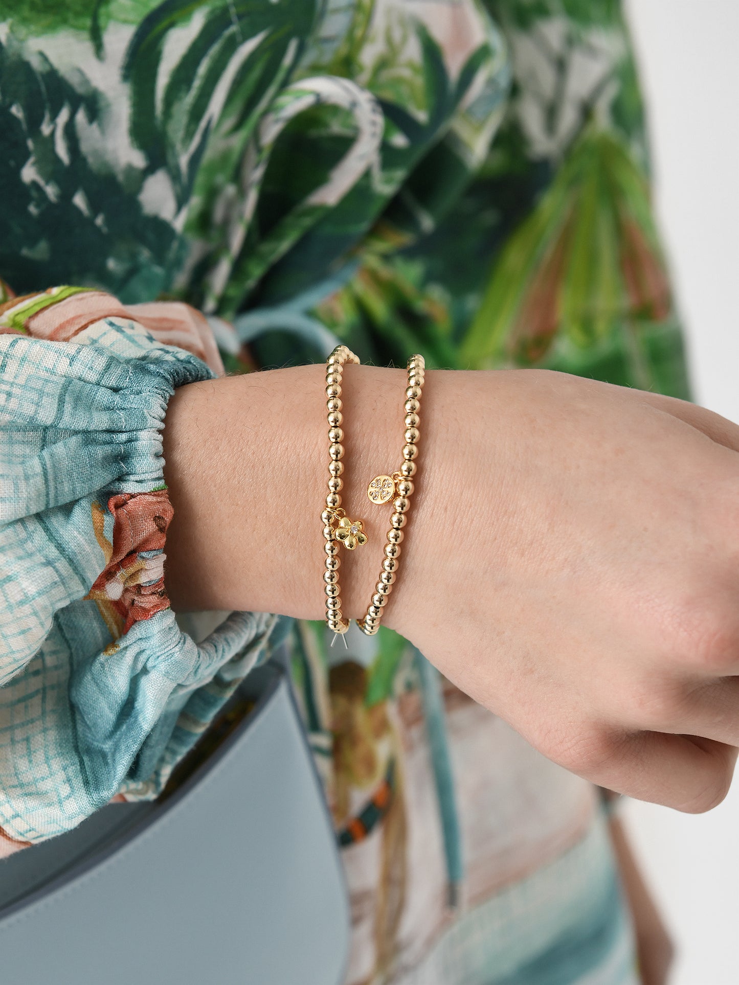 LUCKBRxYELLOWGOLD-alt1