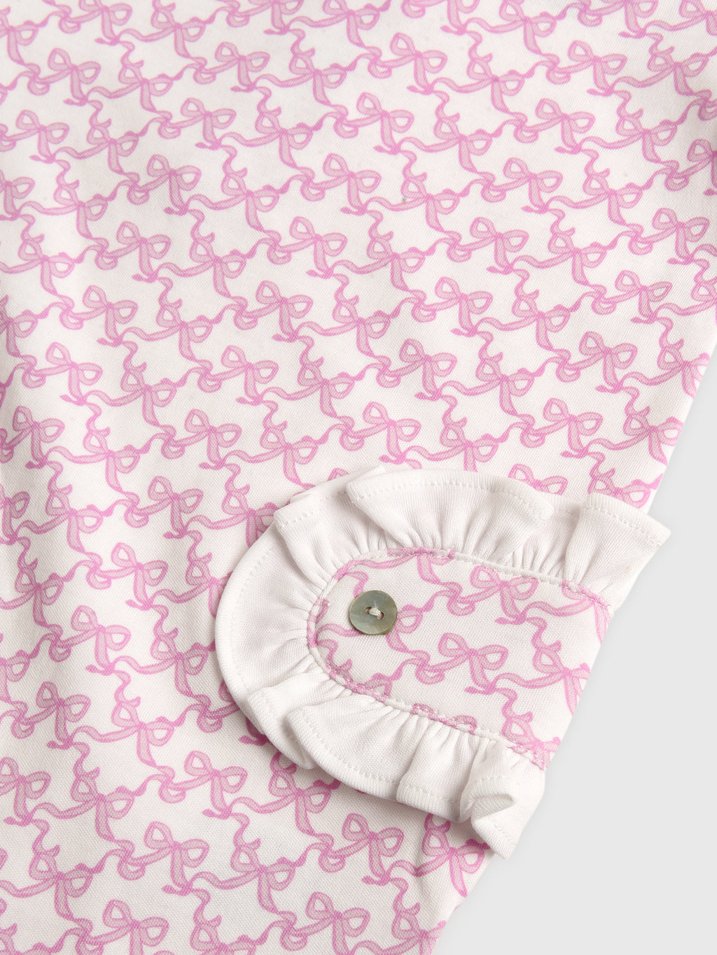 LUCYxPRETTYPINKBOWS-alt2