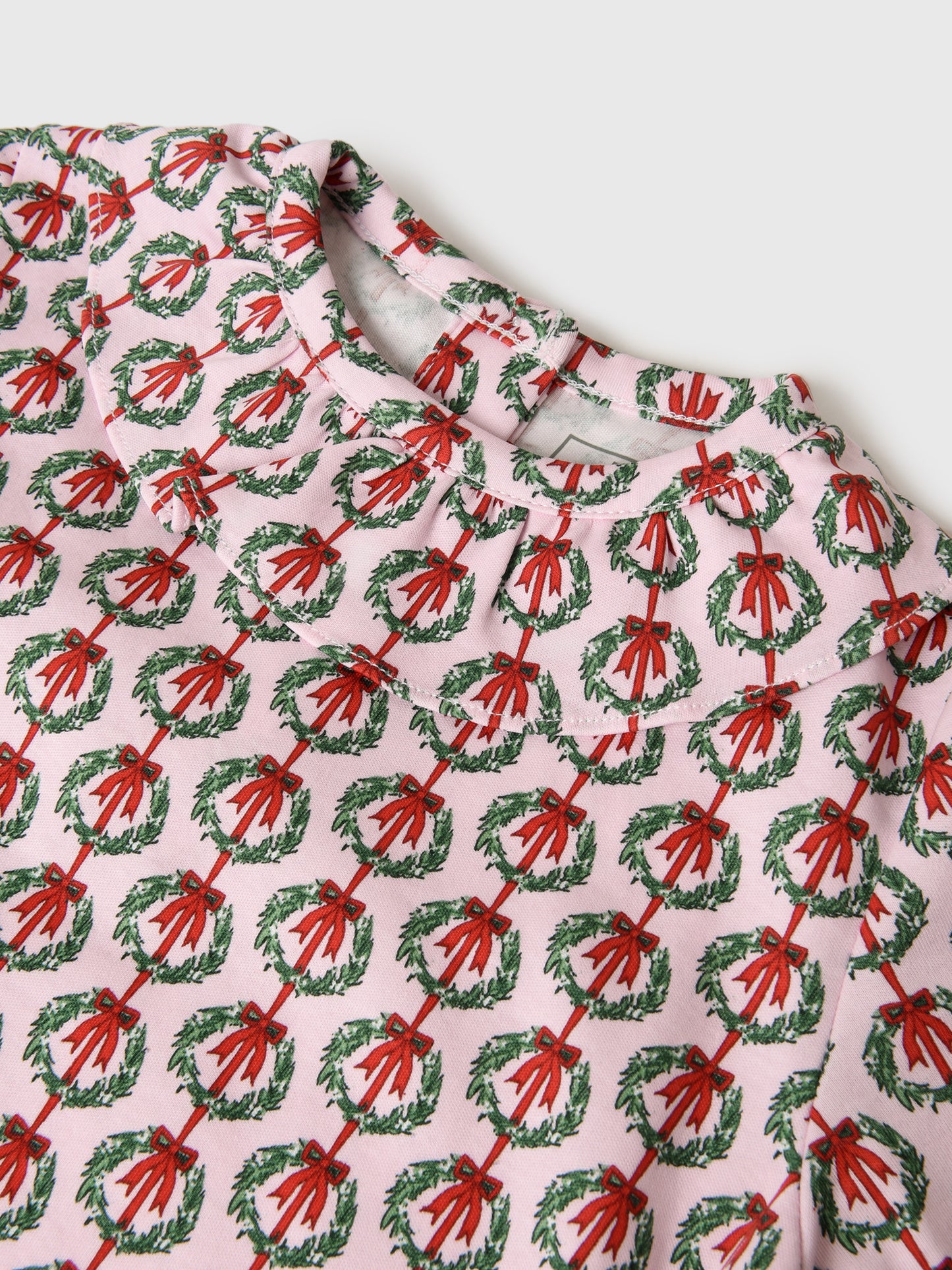 LULUSETxPINKWREATHS-alt2