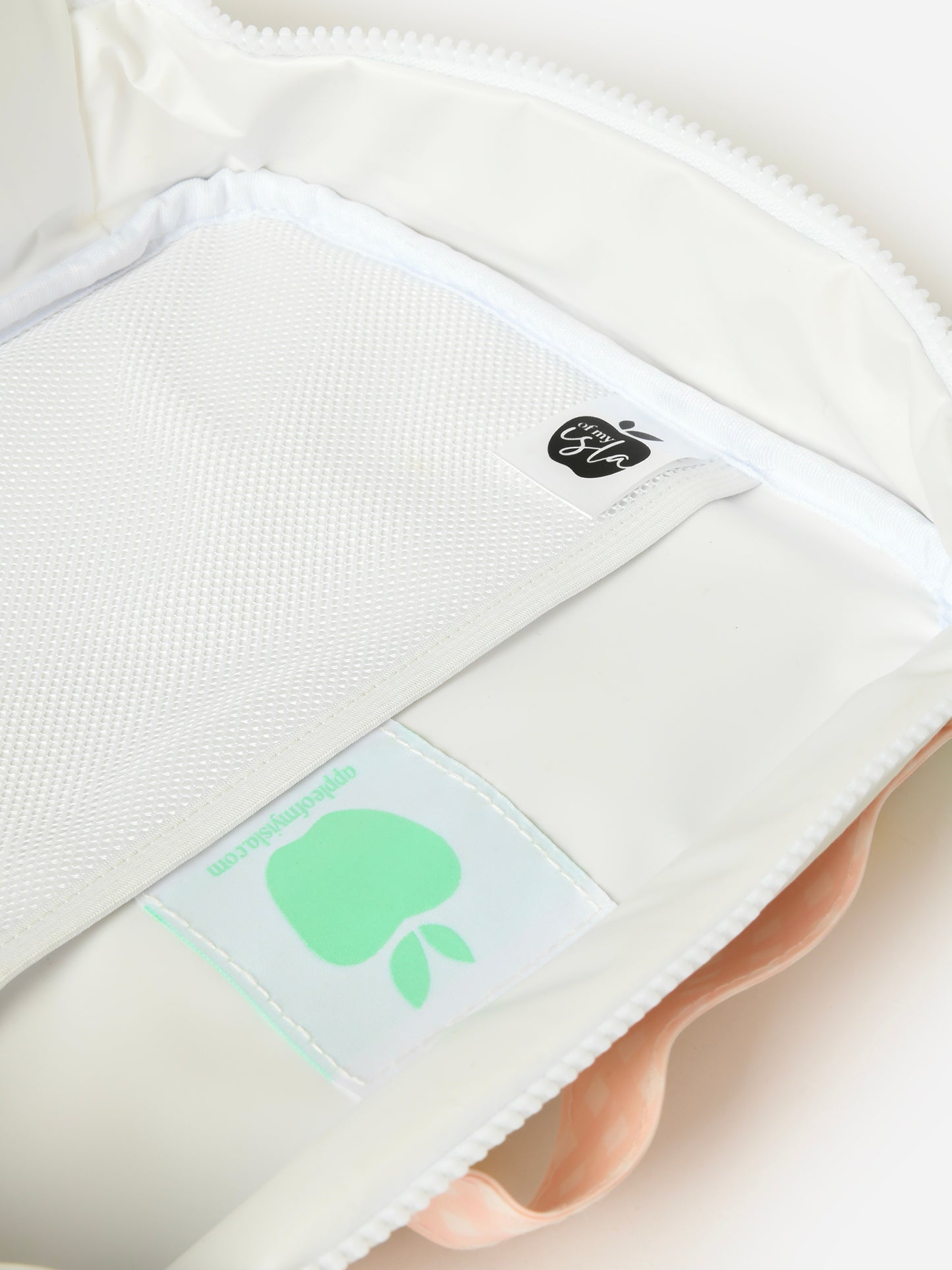 LUNCHBOX_xHEARTS-alt2