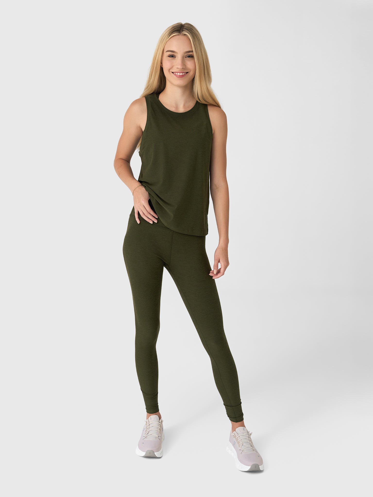 LWSD4612xARMYGREENHEATHER-alt1