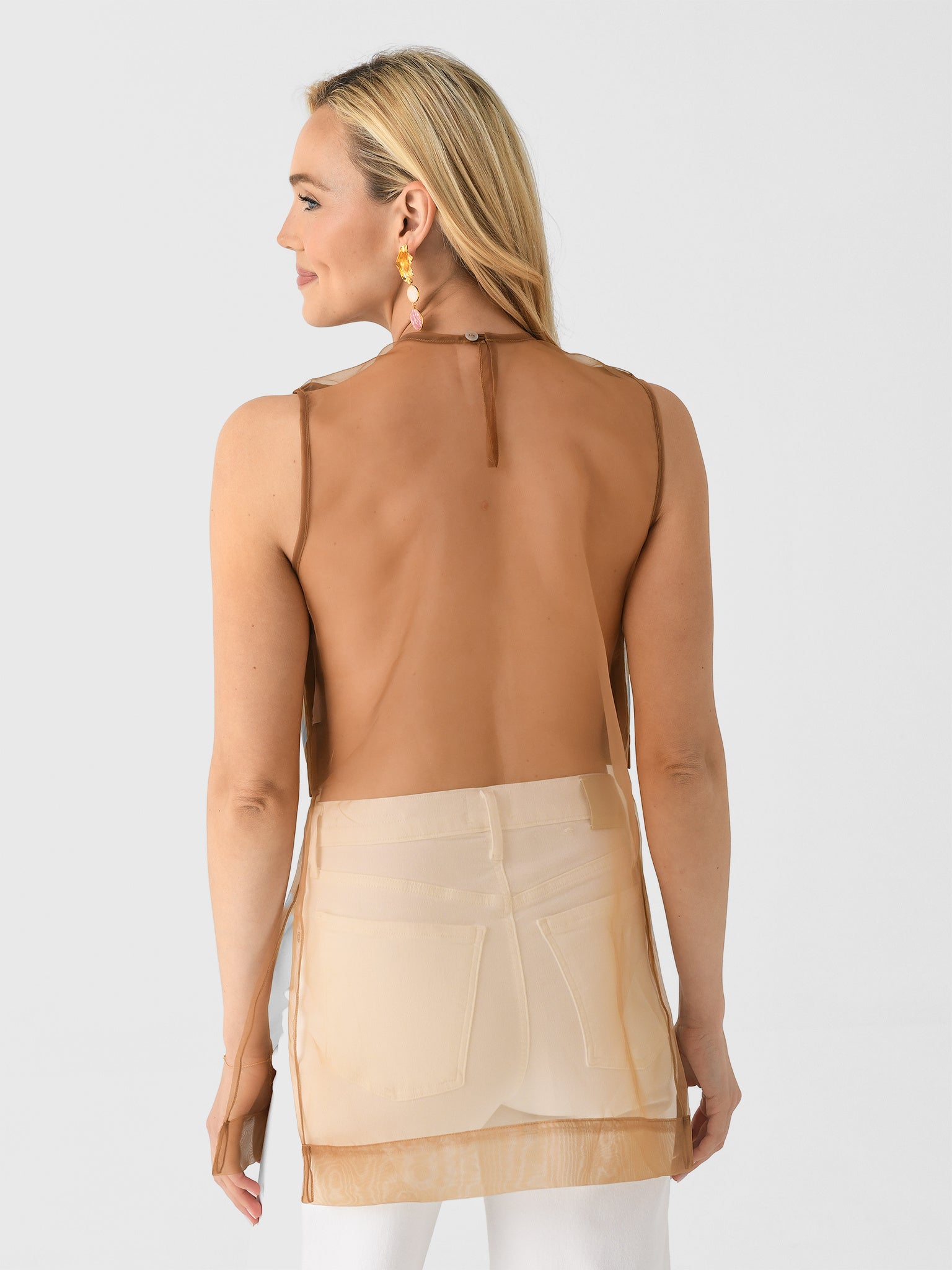 Ligia TopxOCHRE-alt3