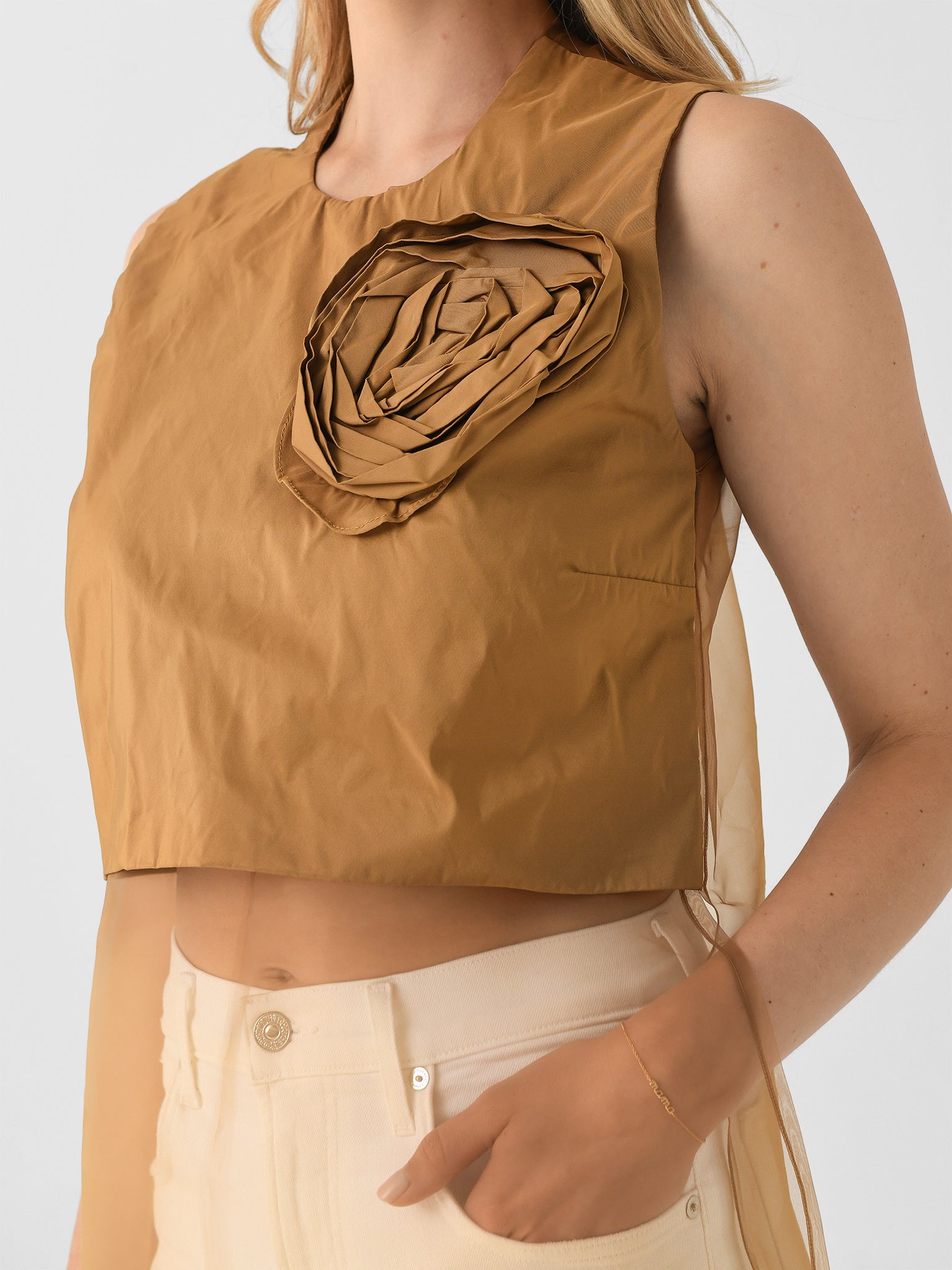 Ligia TopxOCHRE-alt4