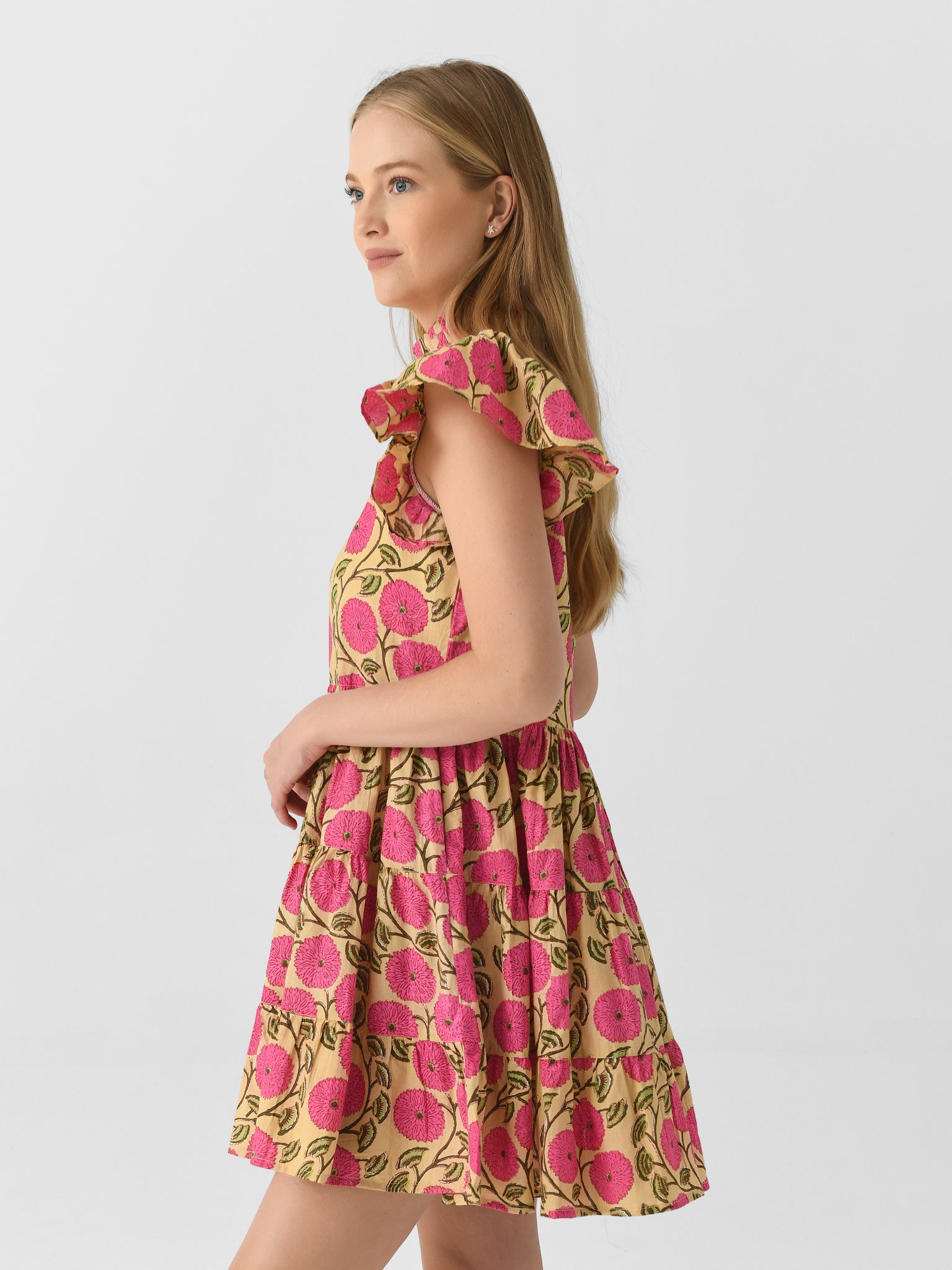 Lou MinixMUMBUTTERPINK-alt2