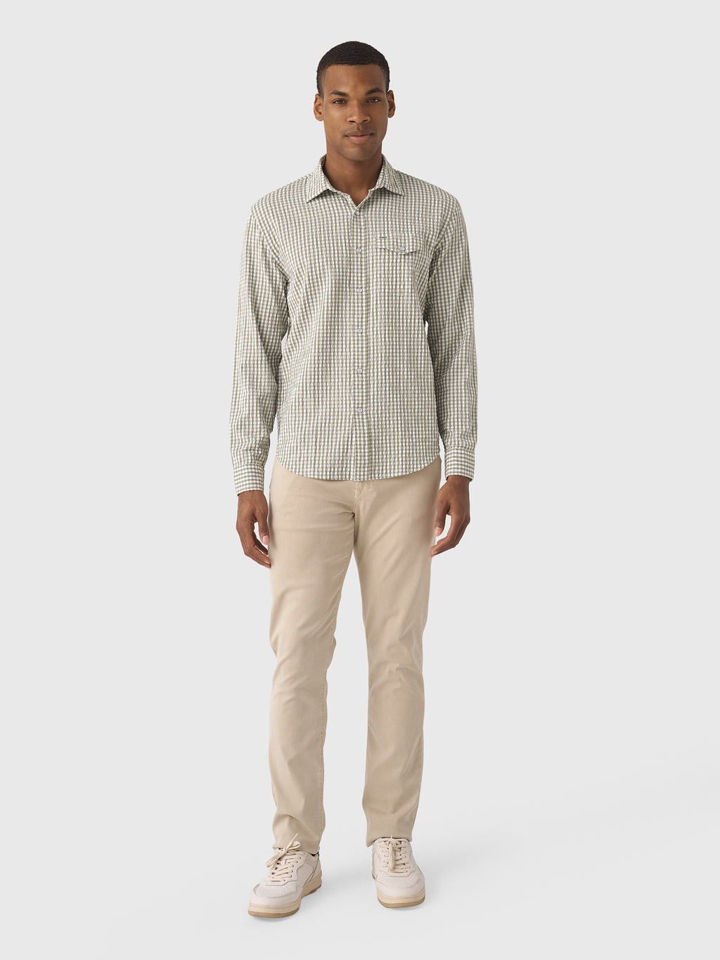 Criquet Men's Long Sleeve Seersucker Performance Pearl Snap Shirt - Saint Bernard