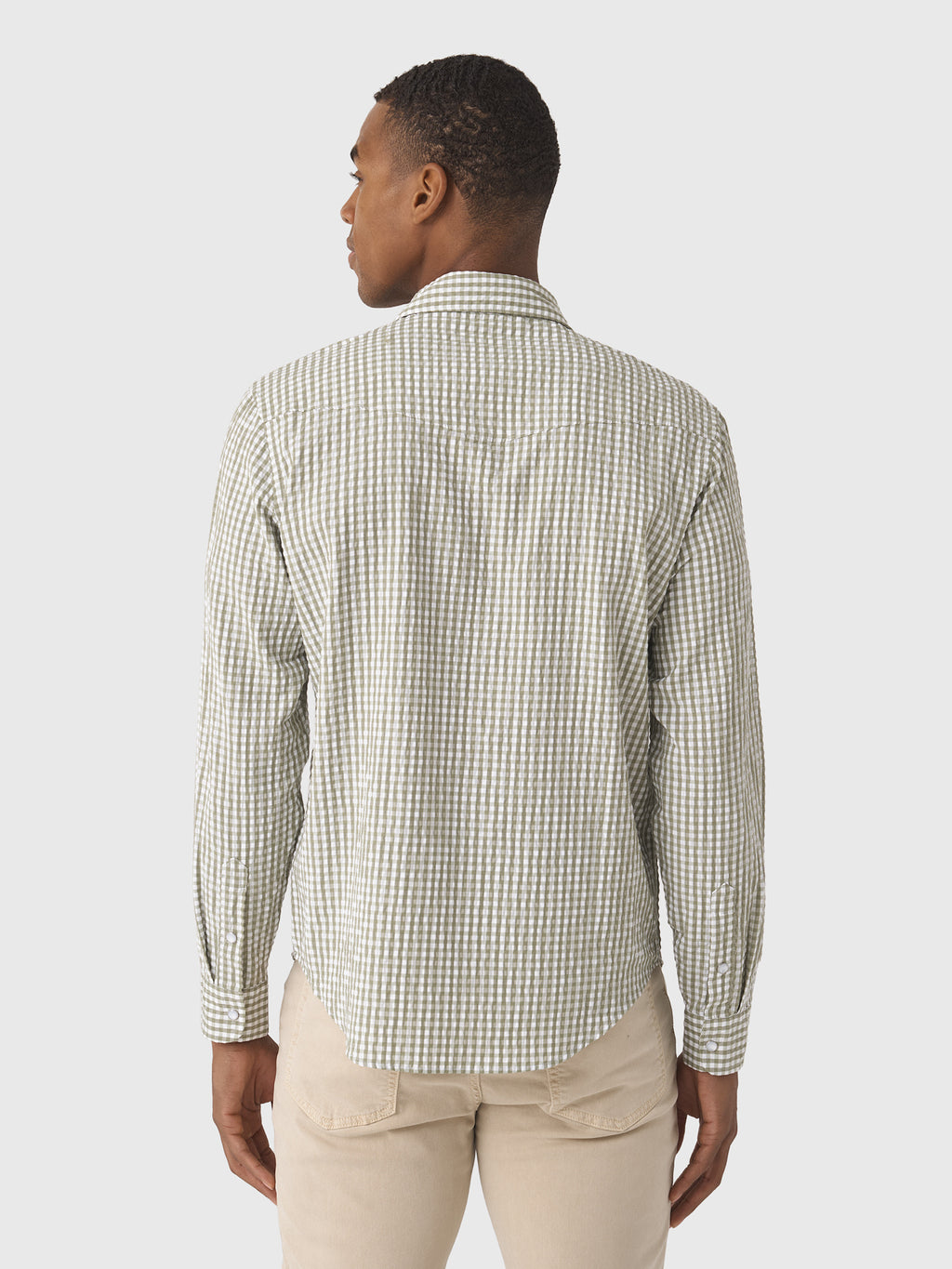 Criquet Men's Long Sleeve Seersucker Performance Pearl Snap Shirt - Saint Bernard