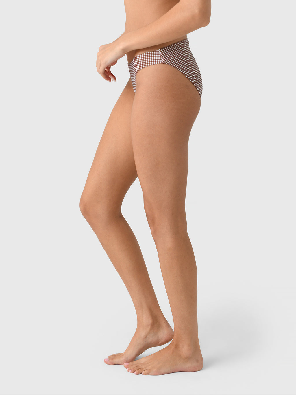 M-R250045-BRGxBROWNMICROGINGHAM-alt2