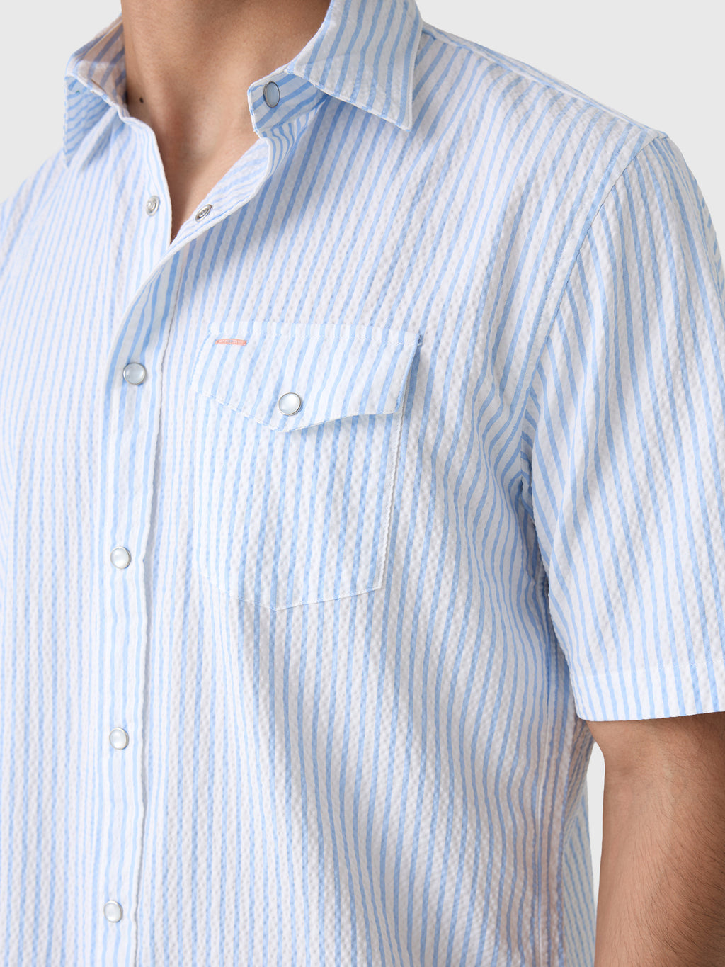 Criquet Men's Seersucker Pearl Snap Shirt - Saint Bernard