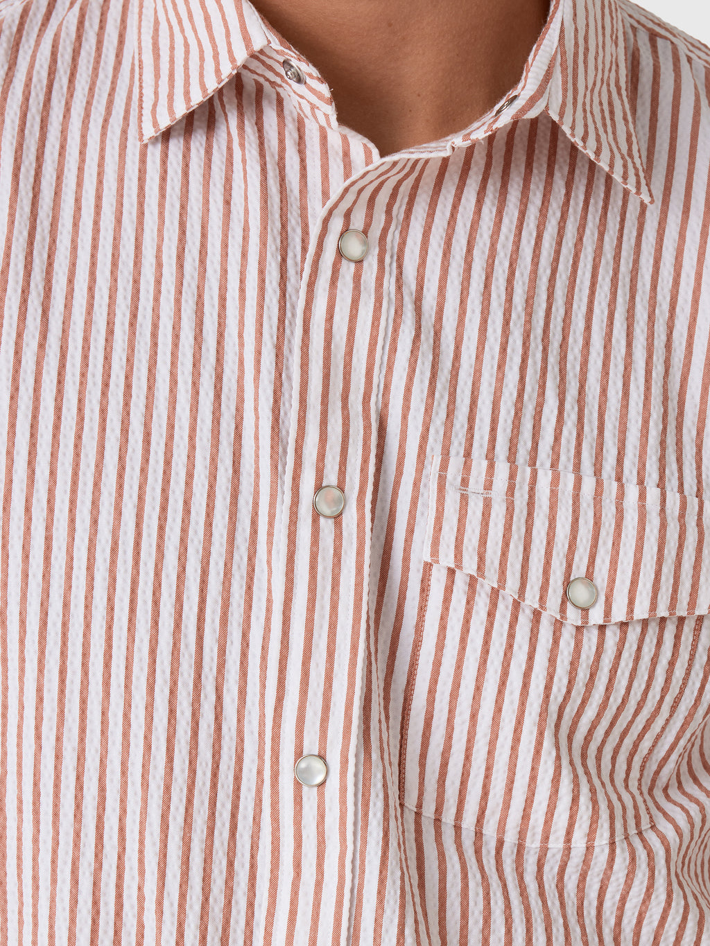 Criquet Men's Short Sleeve Performance Pearl Snap Shirt - Saint Bernard