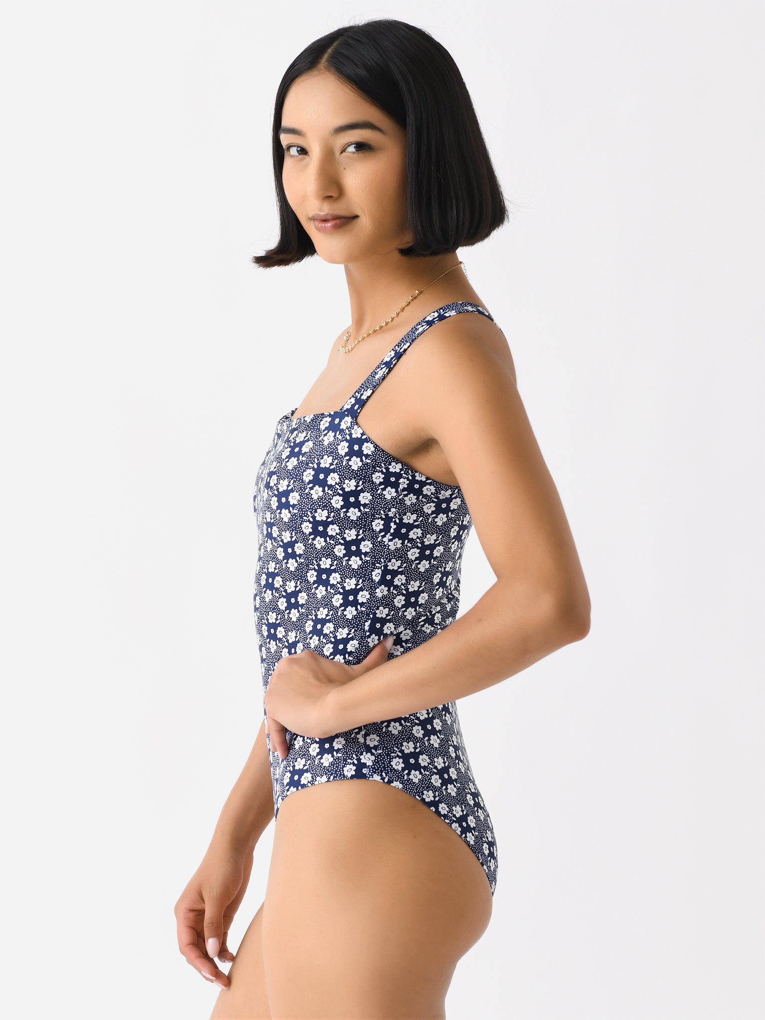 Minnow Women's Ditch Plains Daisy One-Piece Swimsuit – Saint Bernard