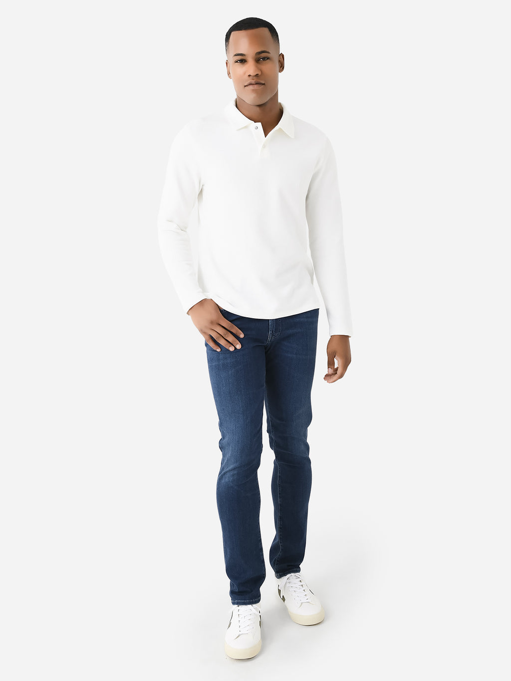 M90679668AxOFFWHITE-alt2