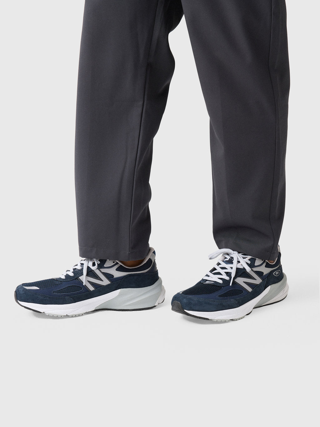 New Balance Men's Made in USA 990v6 Sneaker - Saint Bernard