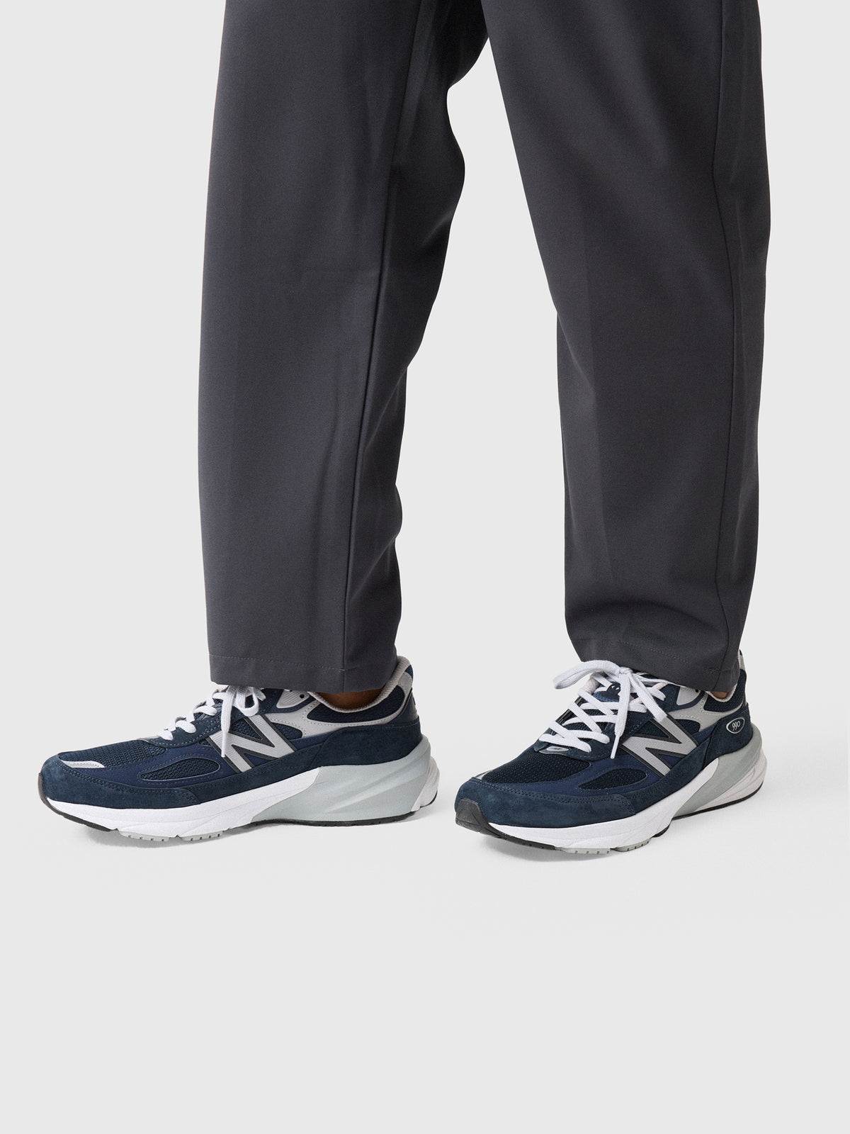 New Balance Men's Made in USA 990v6 Sneaker - Saint Bernard