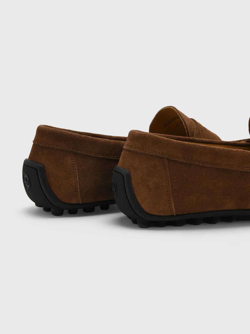 Peter Millar Crown Crafted Men's Suffolk Suede Driver - Saint Bernard